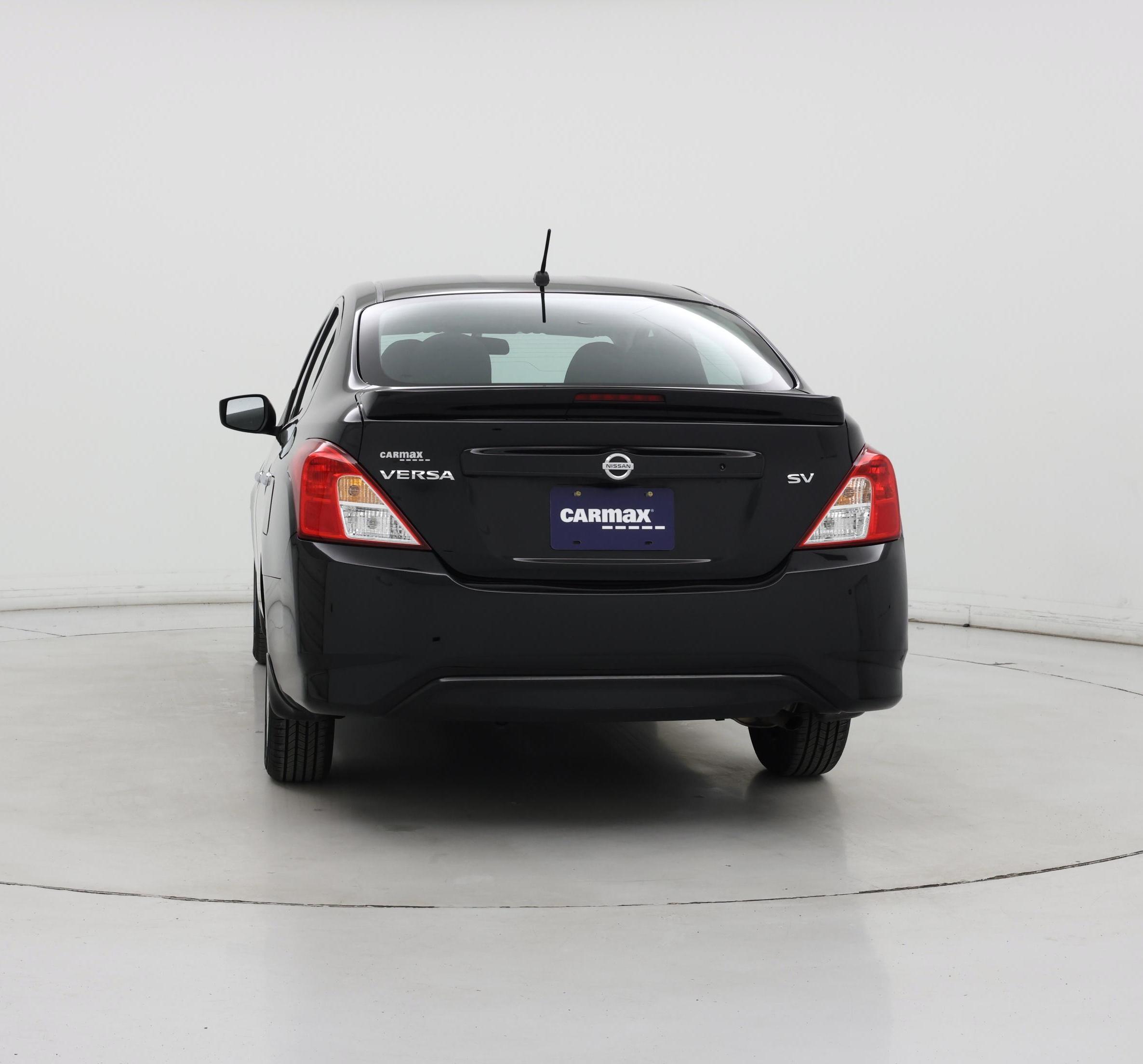 Thumbnail: 2017 Nissan Versa - 6