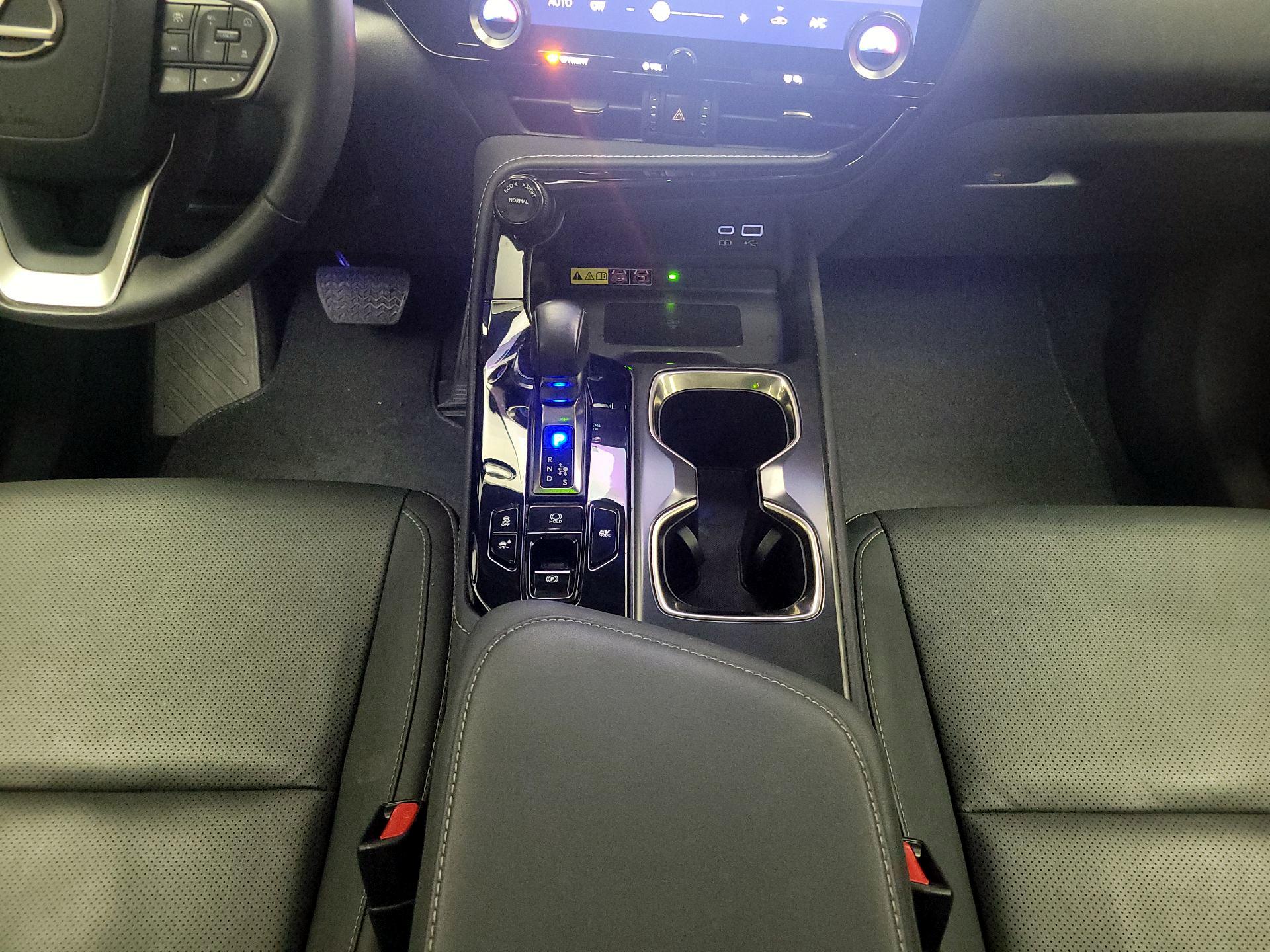 Thumbnail: 2022 Lexus NX - 17