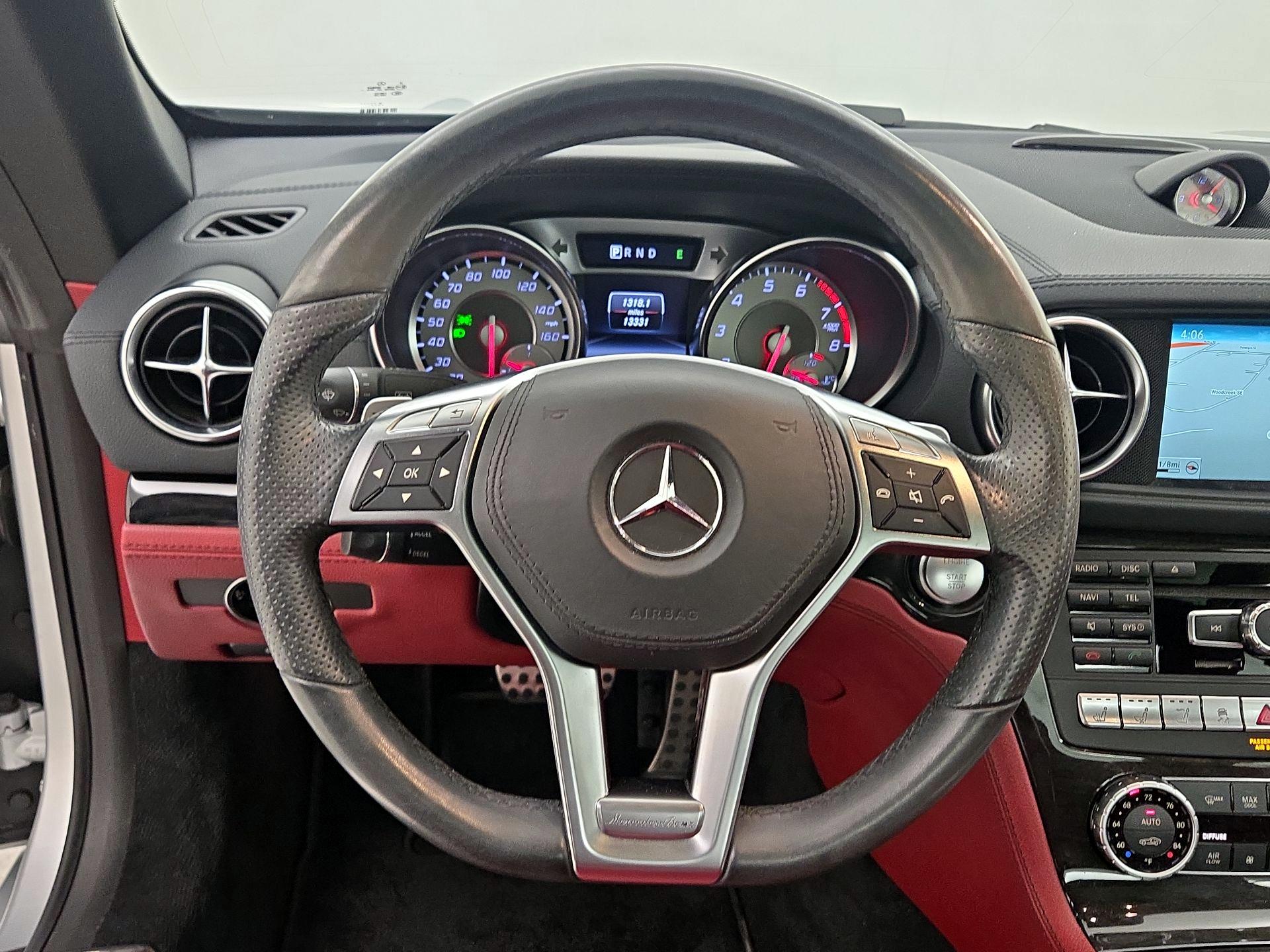 Thumbnail: 2015 Mercedes-Benz SL-Class - 10