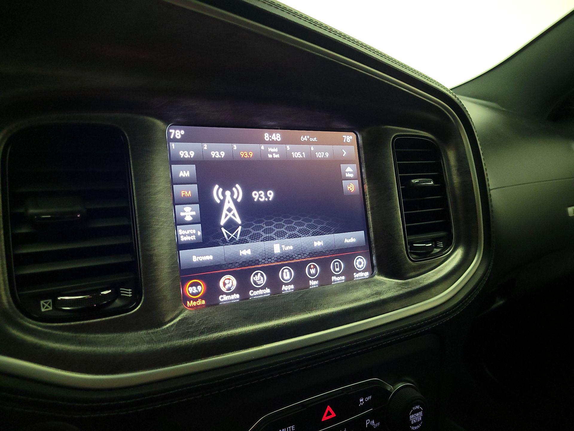 Thumbnail: 2022 Dodge Charger - 16