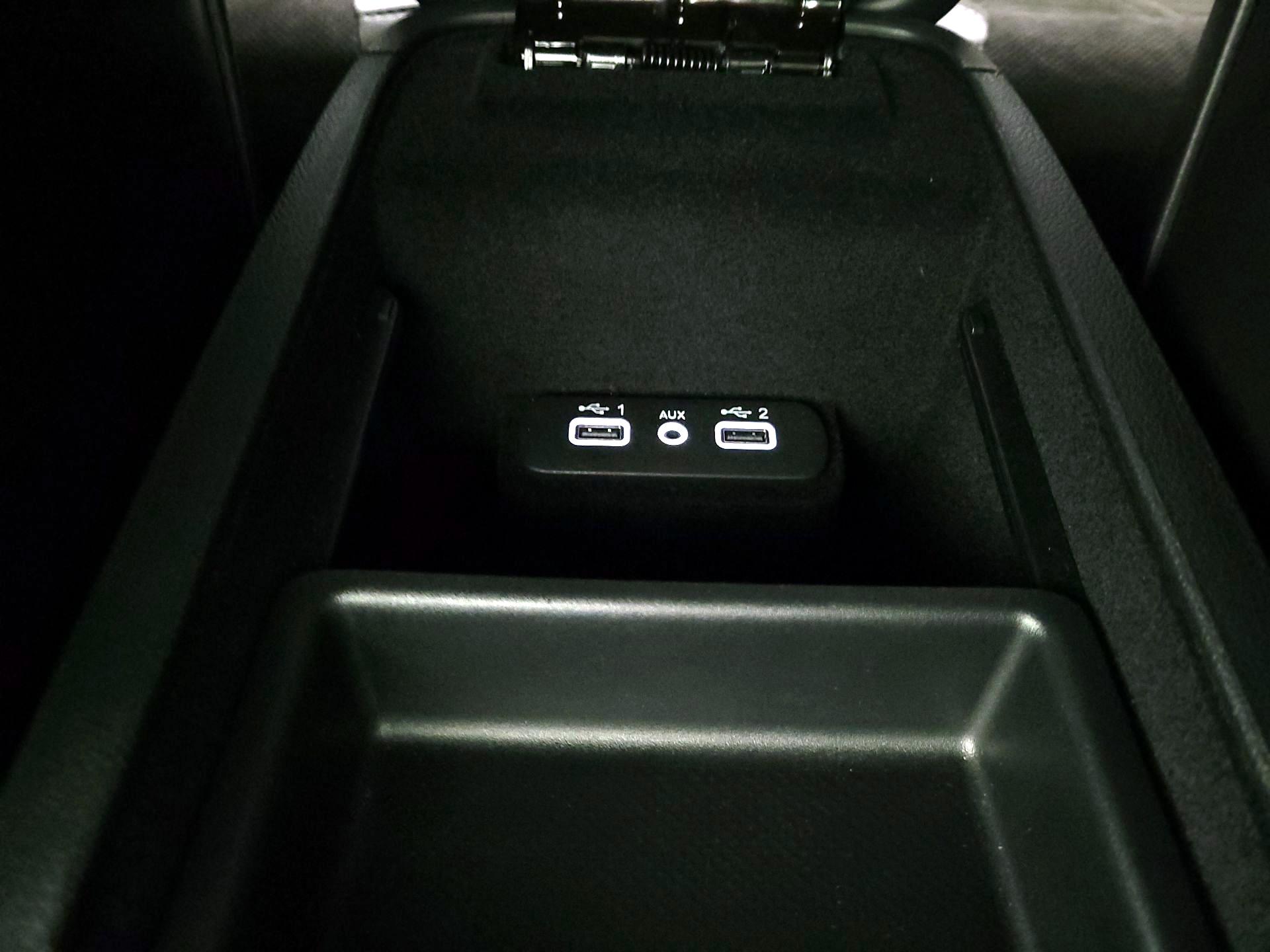 Thumbnail: 2022 Dodge Charger - 19