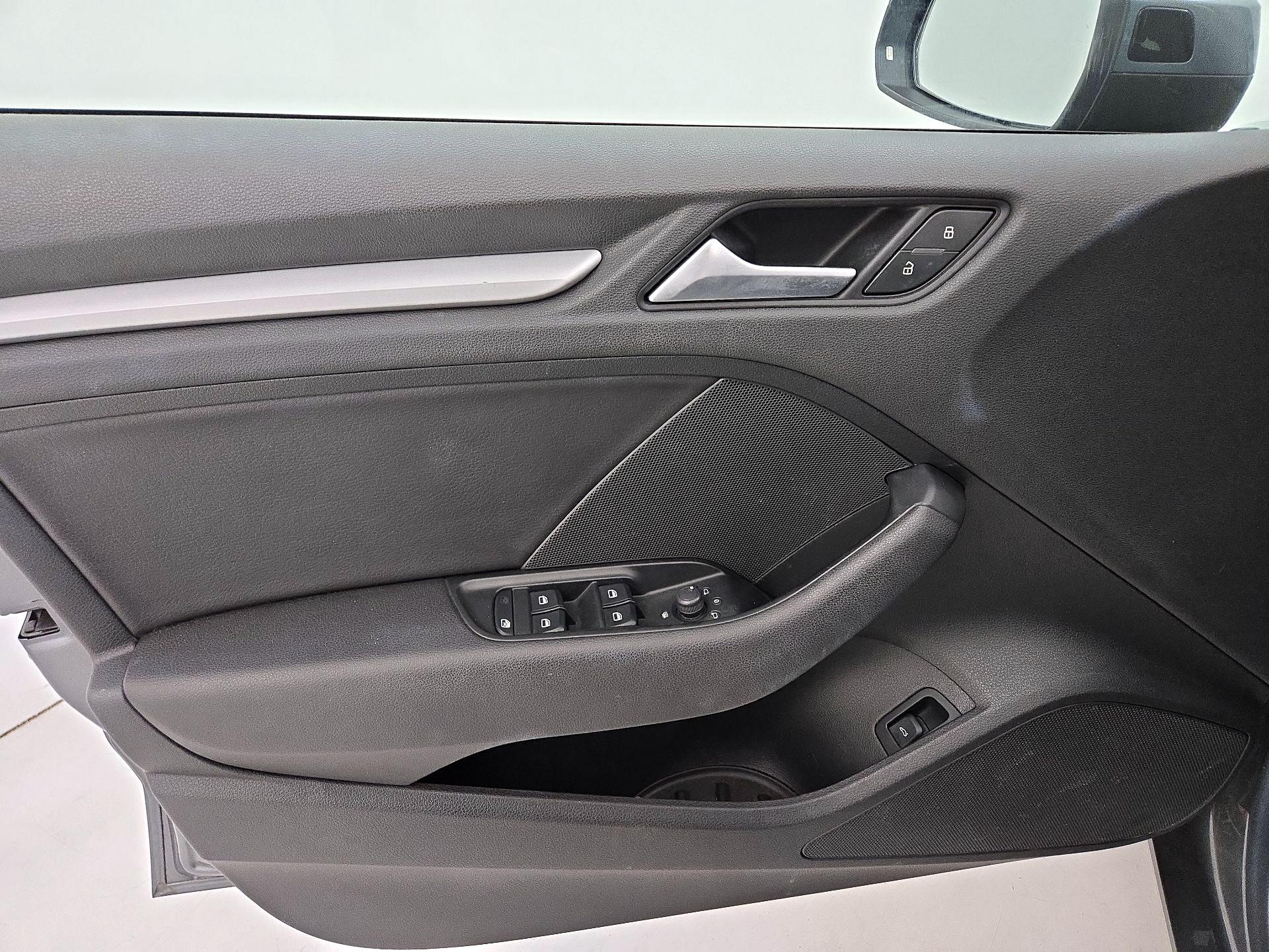 Thumbnail: 2015 Audi A3 - 12