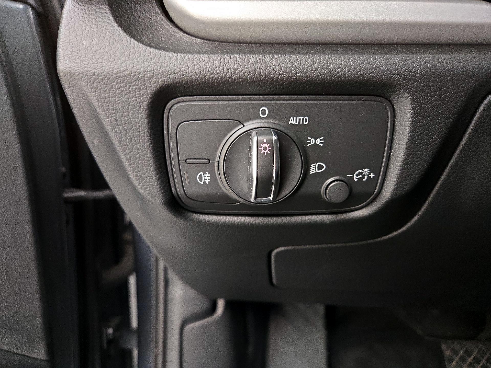 Thumbnail: 2015 Audi A3 - 13