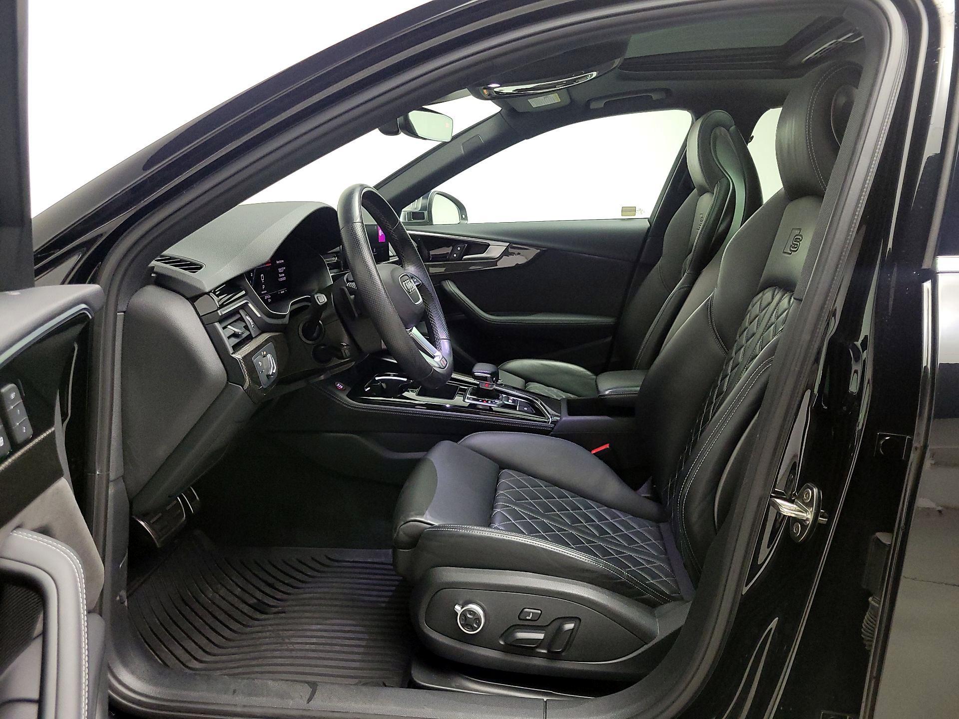 Thumbnail: 2021 Audi S4 - 11