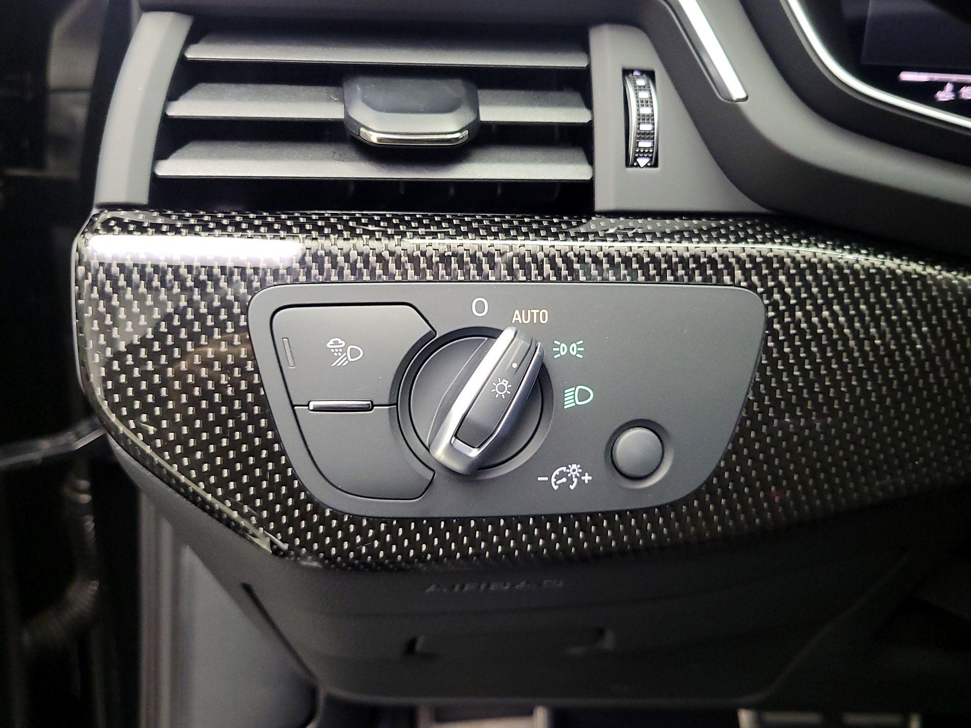 Thumbnail: 2021 Audi S4 - 13