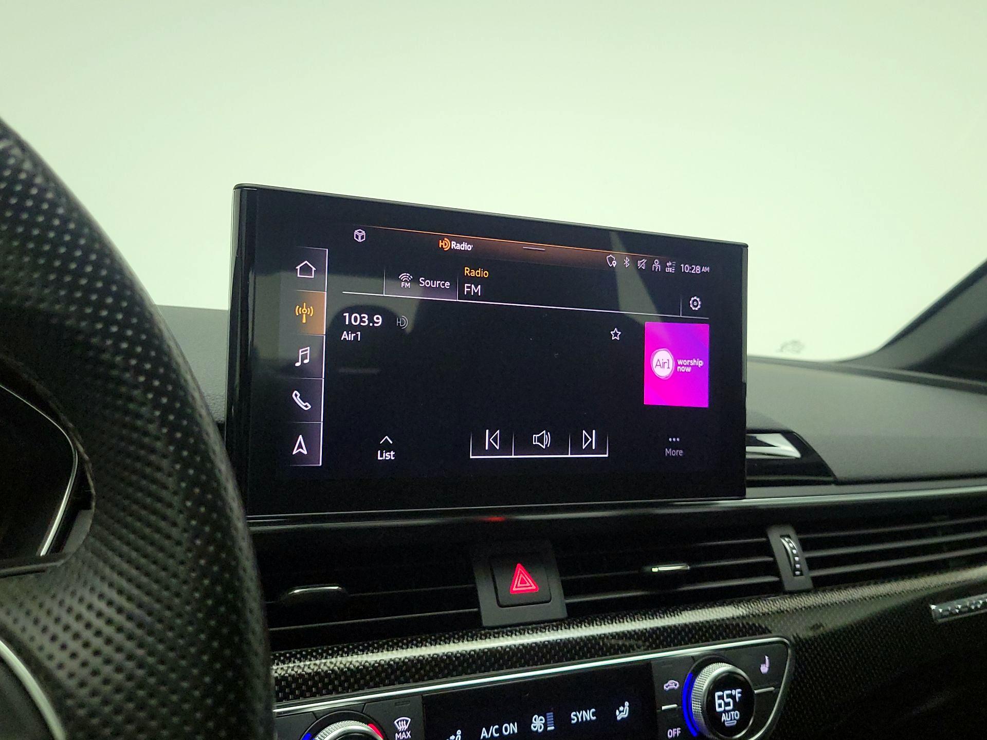 Thumbnail: 2021 Audi S4 - 15