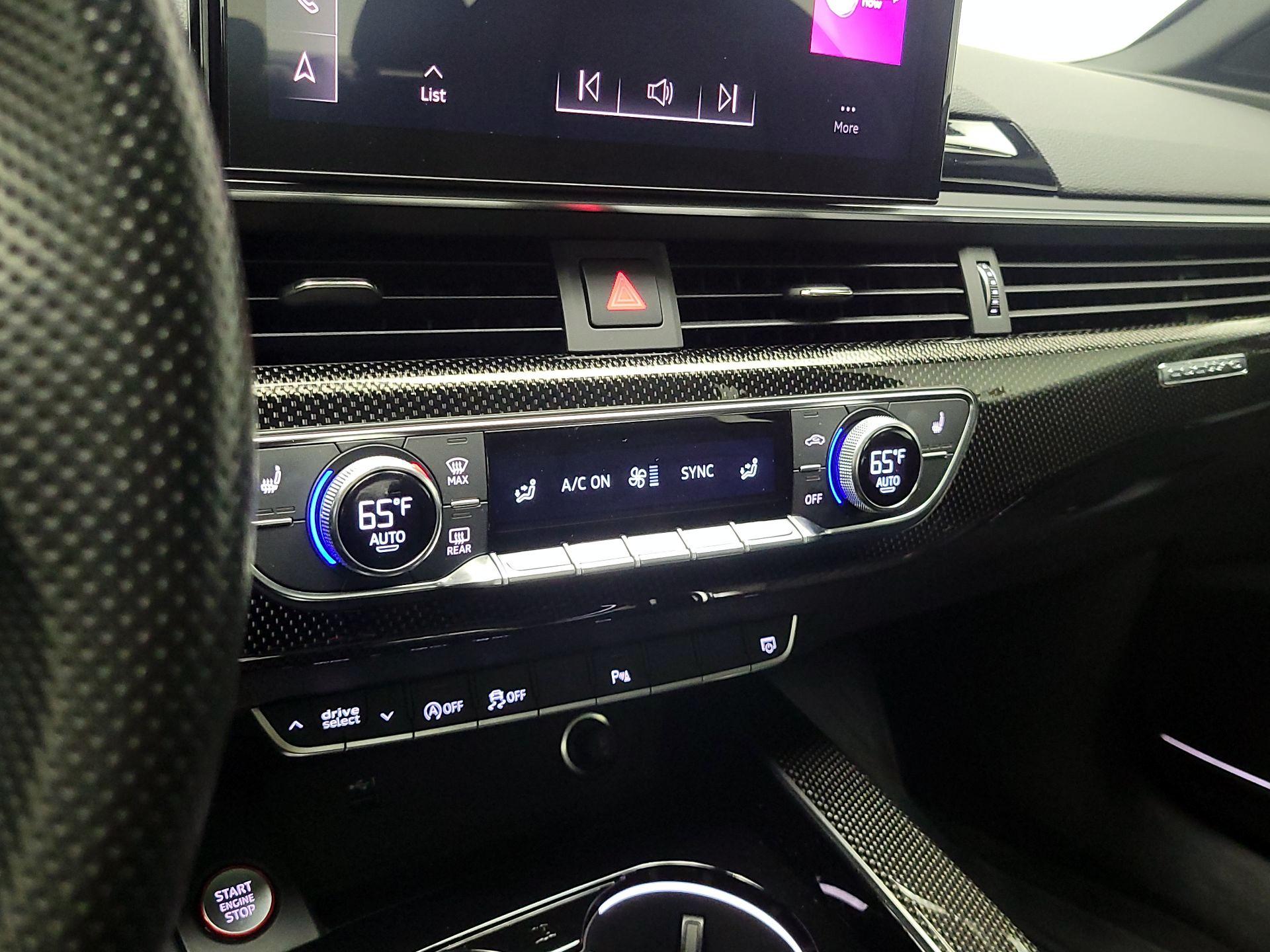 Thumbnail: 2021 Audi S4 - 16