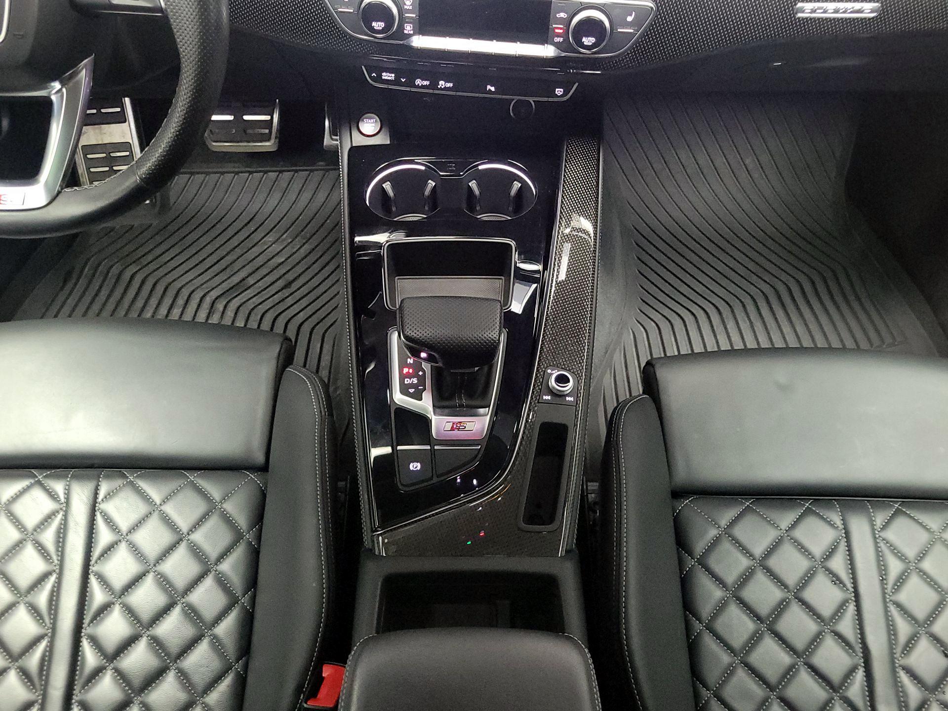 Thumbnail: 2021 Audi S4 - 17