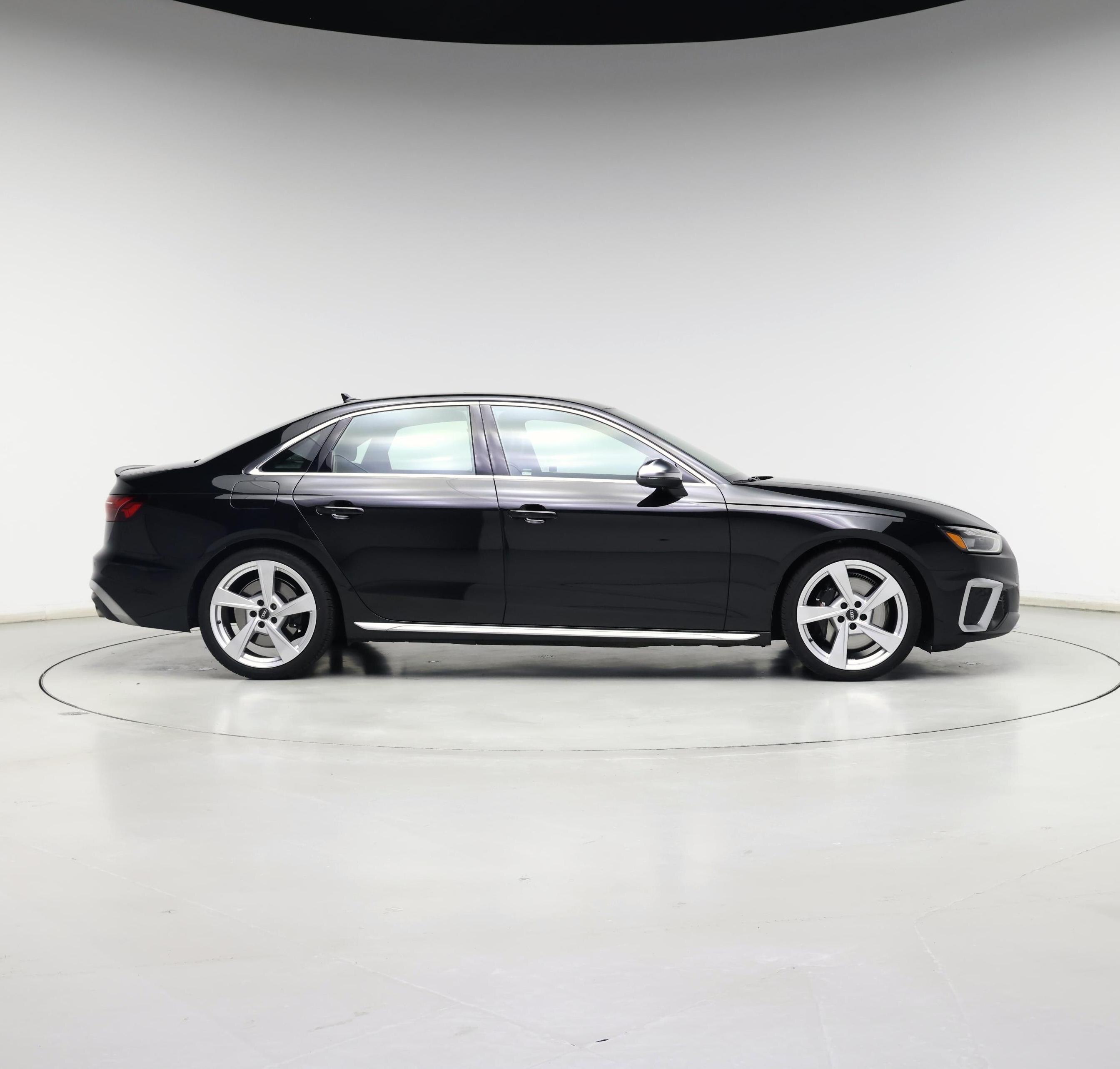 Thumbnail: 2021 Audi S4 - 7