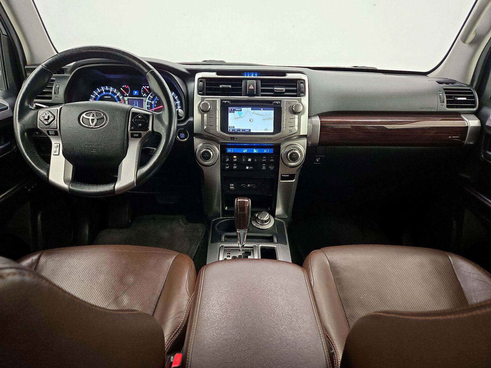 Thumbnail: 2016 Toyota 4Runner - 9