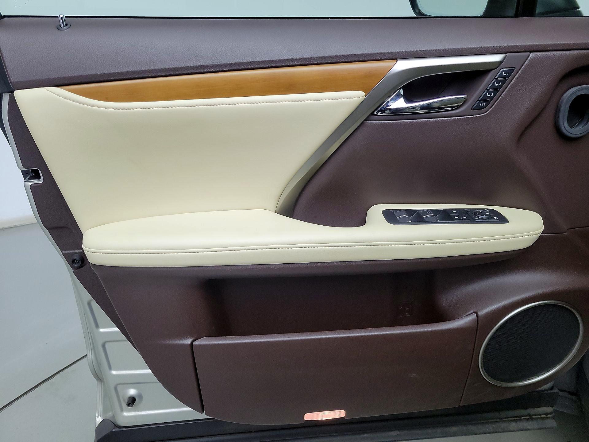 Thumbnail: 2020 Lexus RX - 12