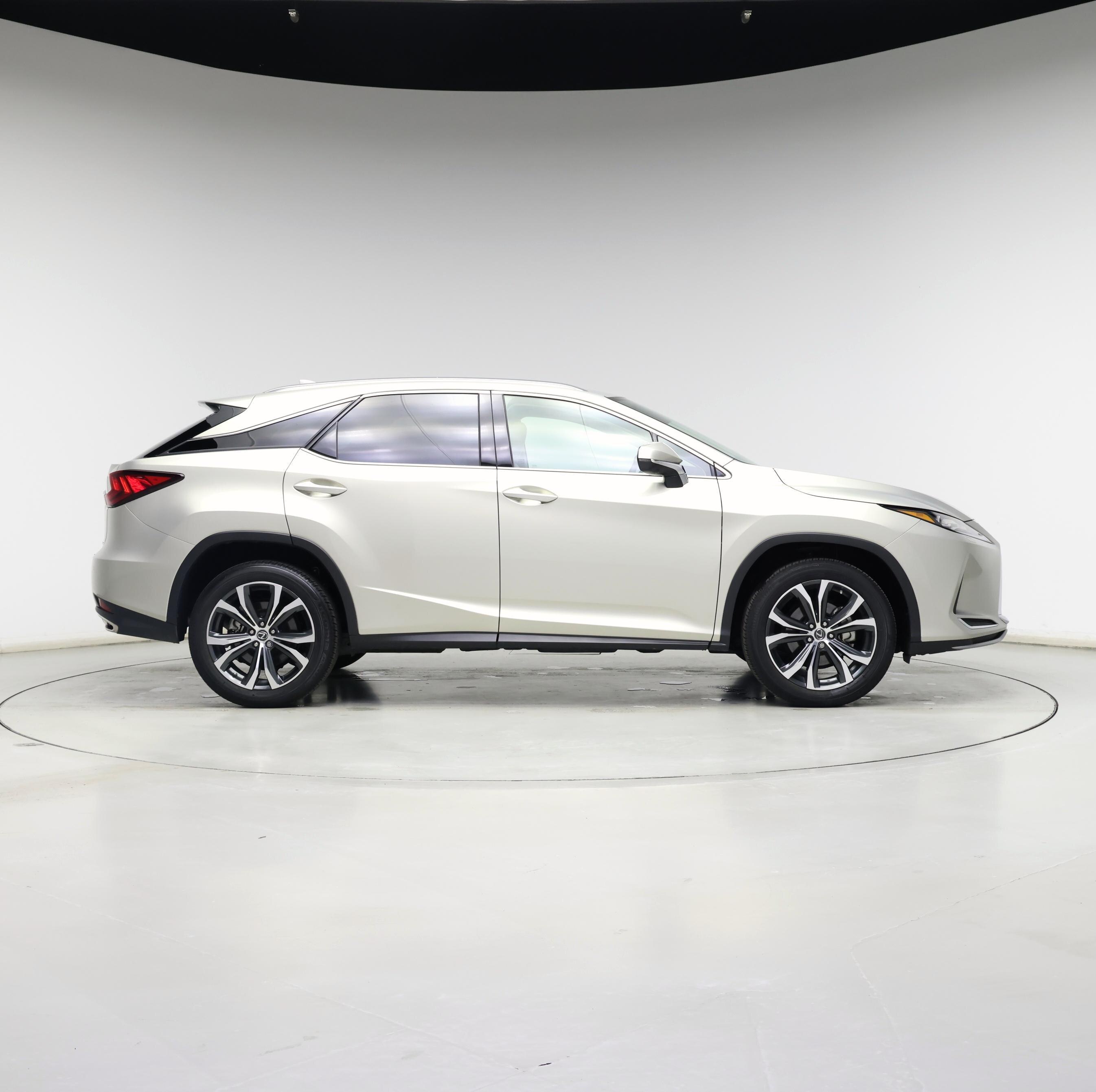 Thumbnail: 2020 Lexus RX - 7