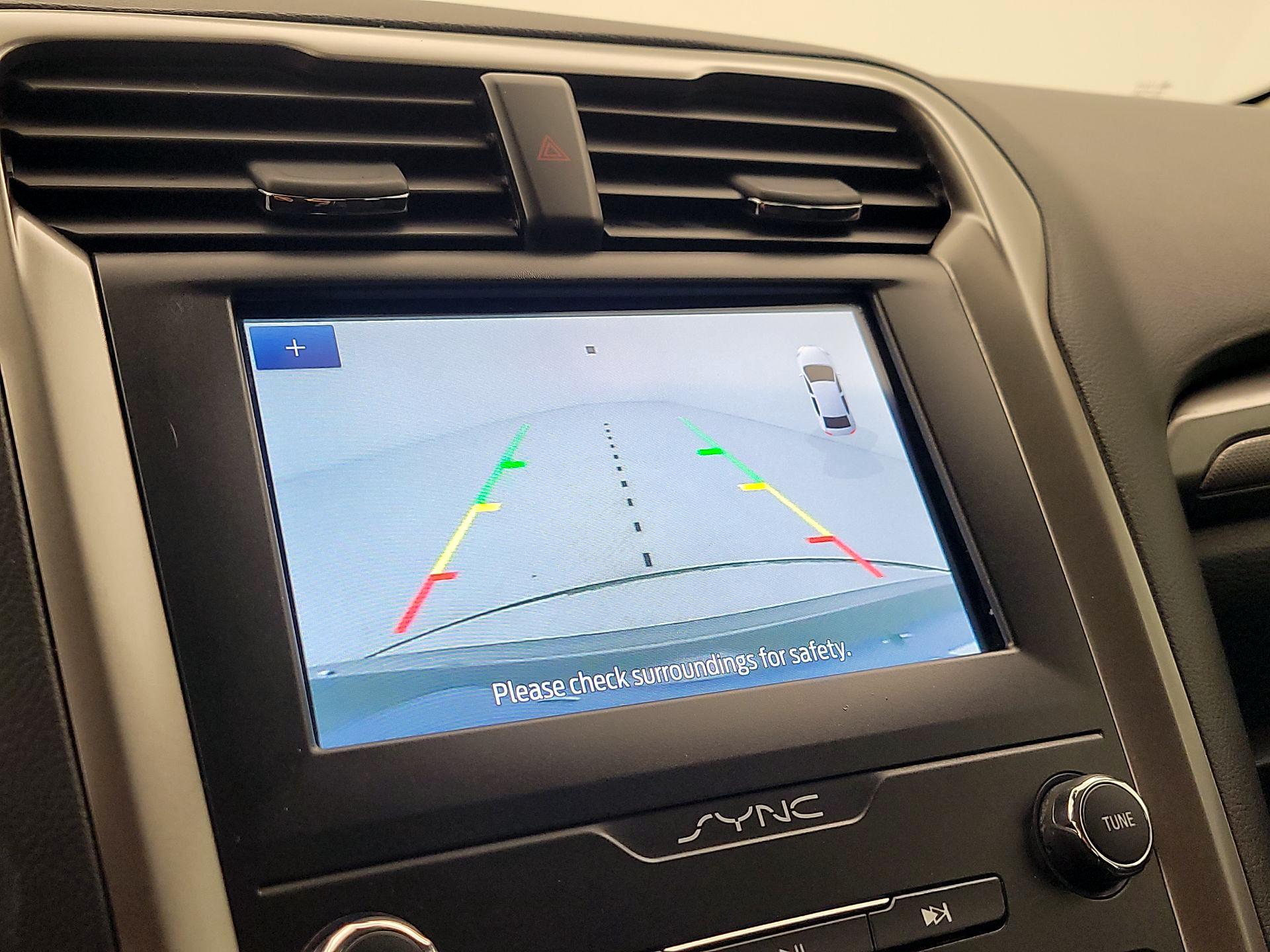 Thumbnail: 2019 Ford Fusion - 15