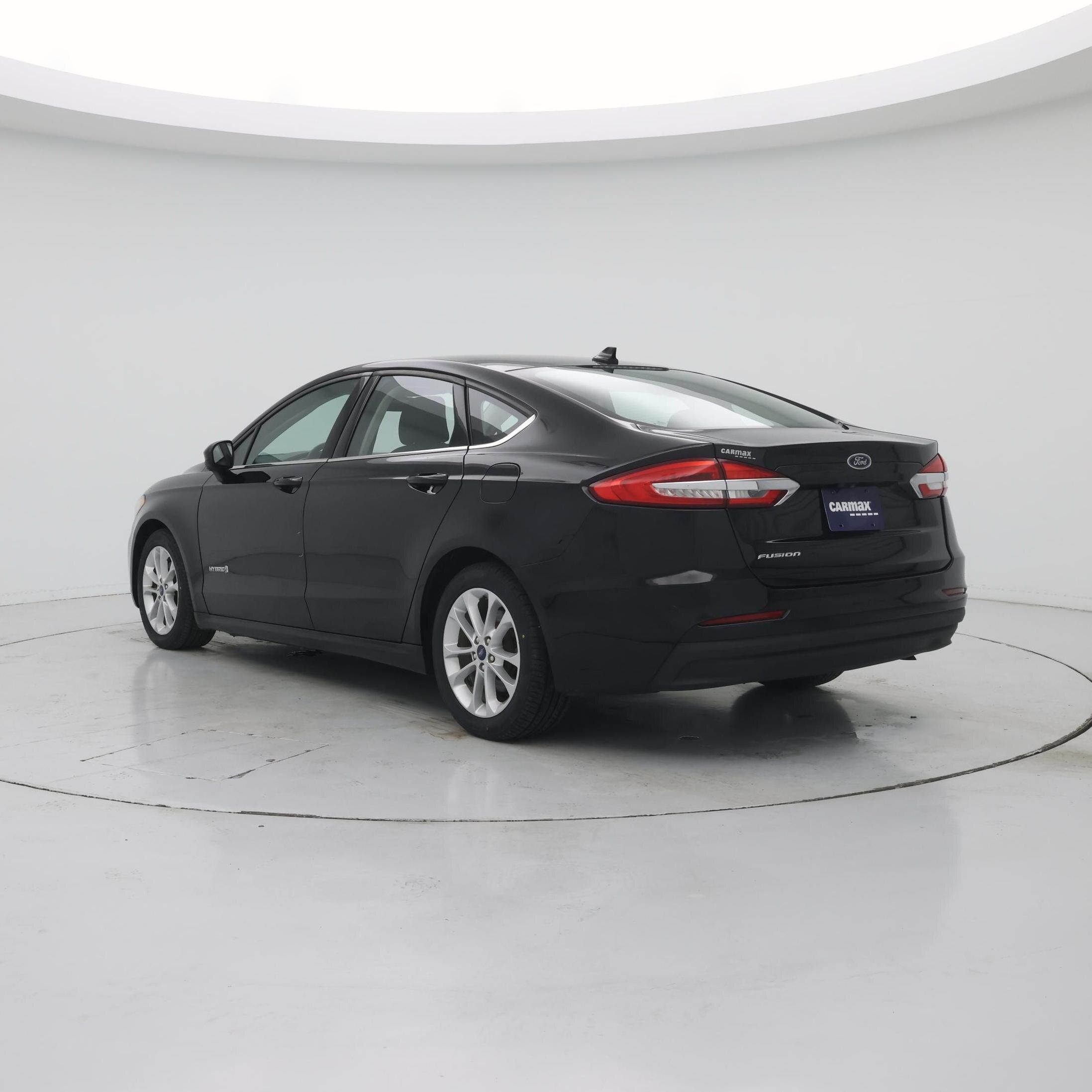 Thumbnail: 2019 Ford Fusion - 2