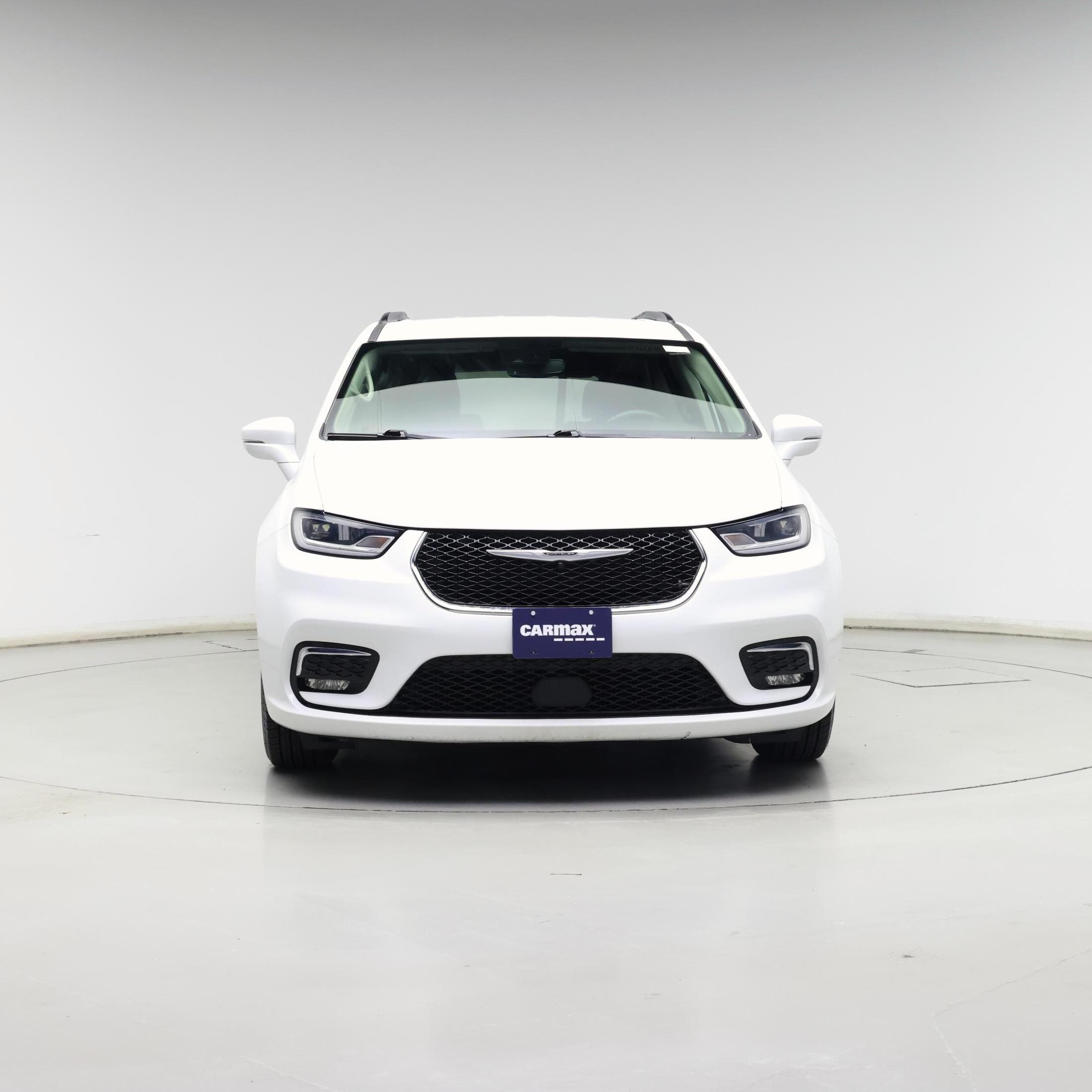 Thumbnail: 2022 Chrysler Pacifica - 5