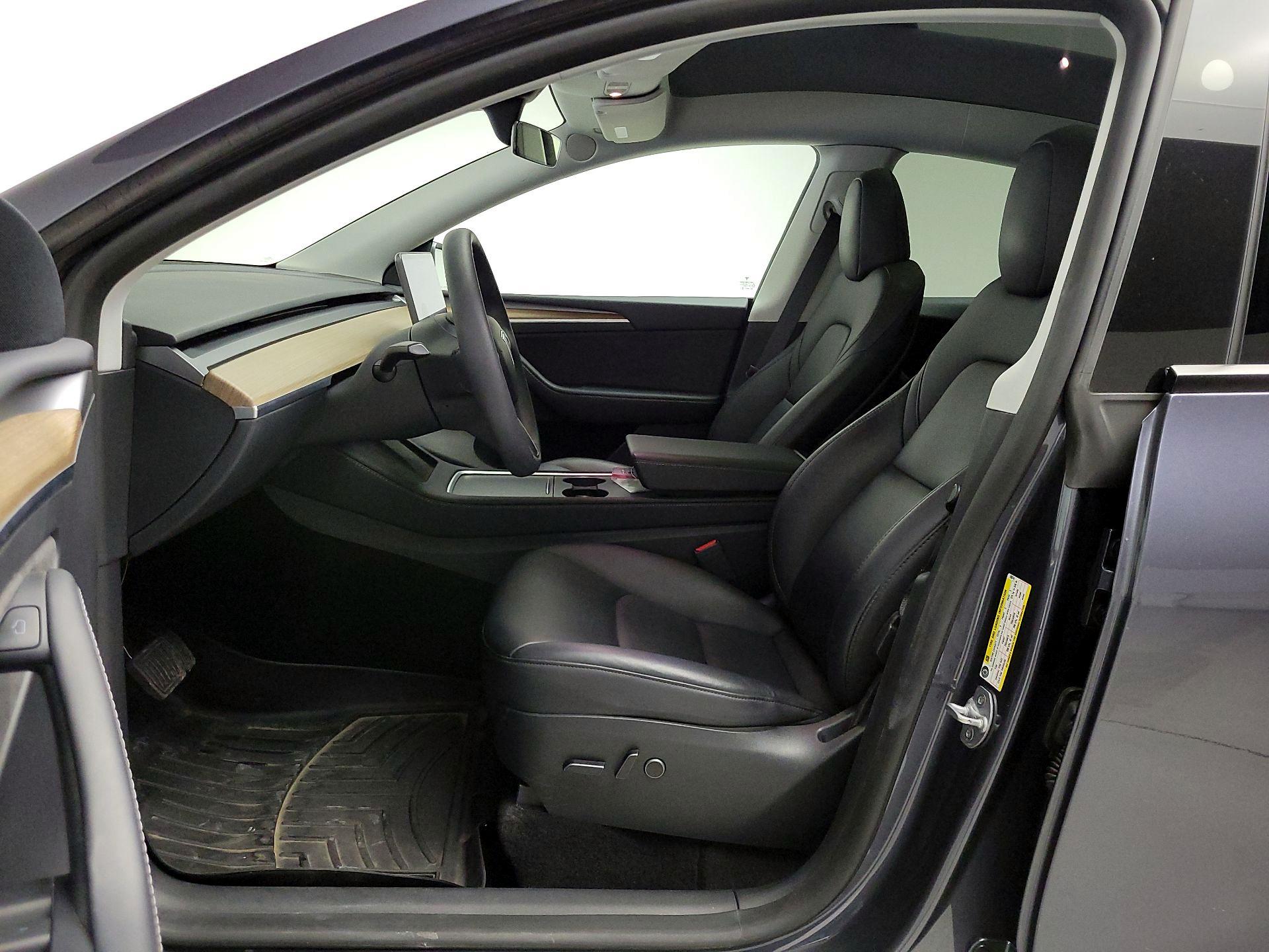 Thumbnail: 2023 Tesla Model Y - 11