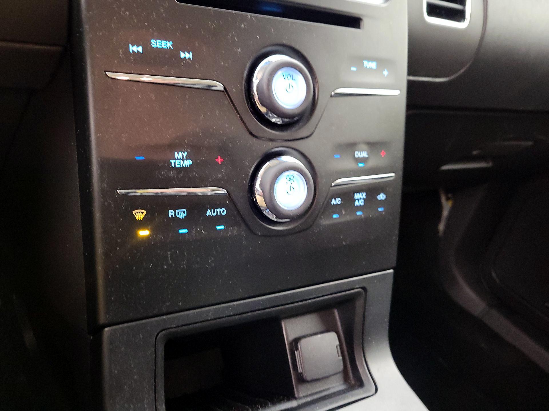 Thumbnail: 2019 Ford Flex - 16