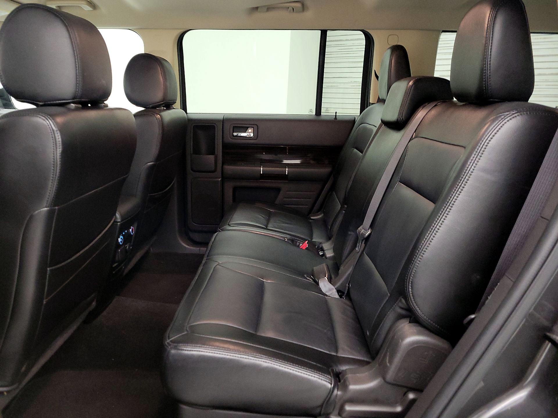 Thumbnail: 2019 Ford Flex - 19