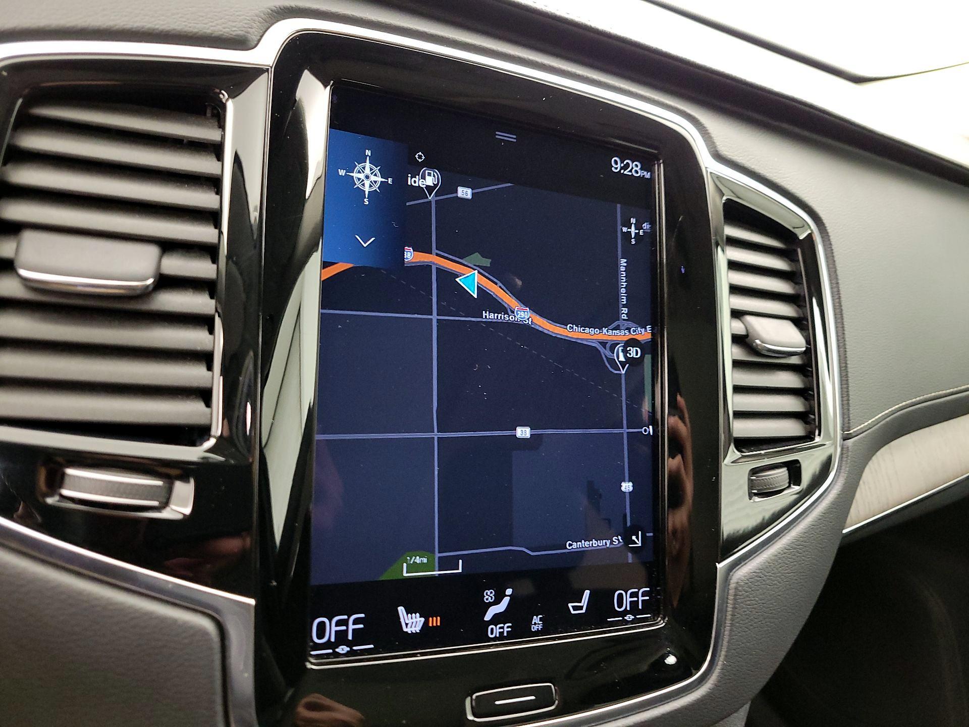 Thumbnail: 2021 Volvo XC90 - 14