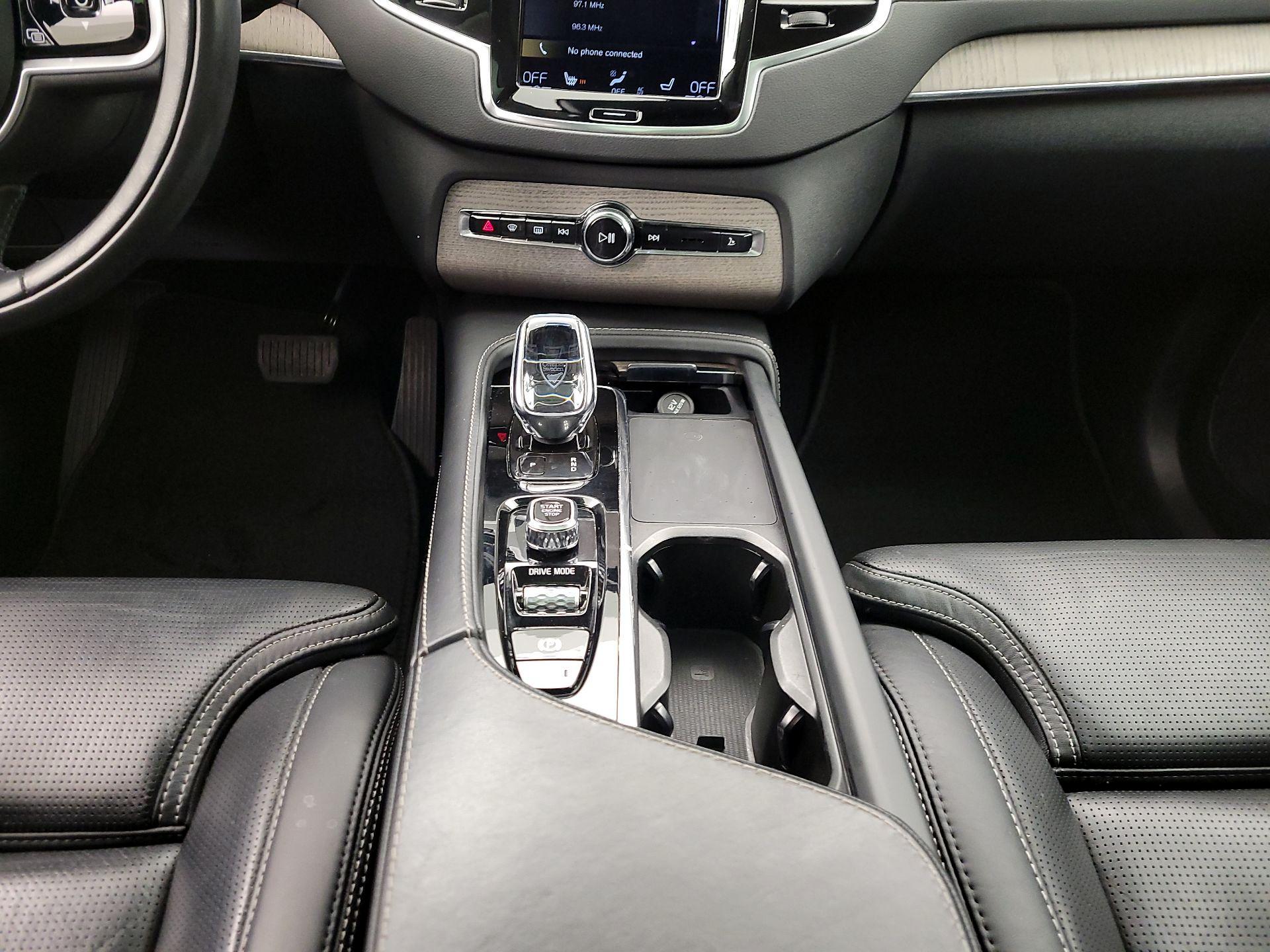 Thumbnail: 2021 Volvo XC90 - 18