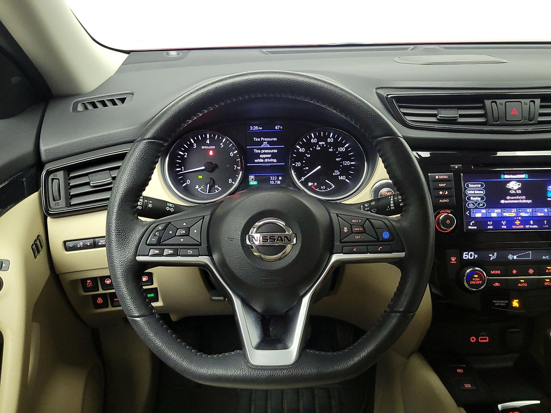 Thumbnail: 2020 Nissan Rogue - 10