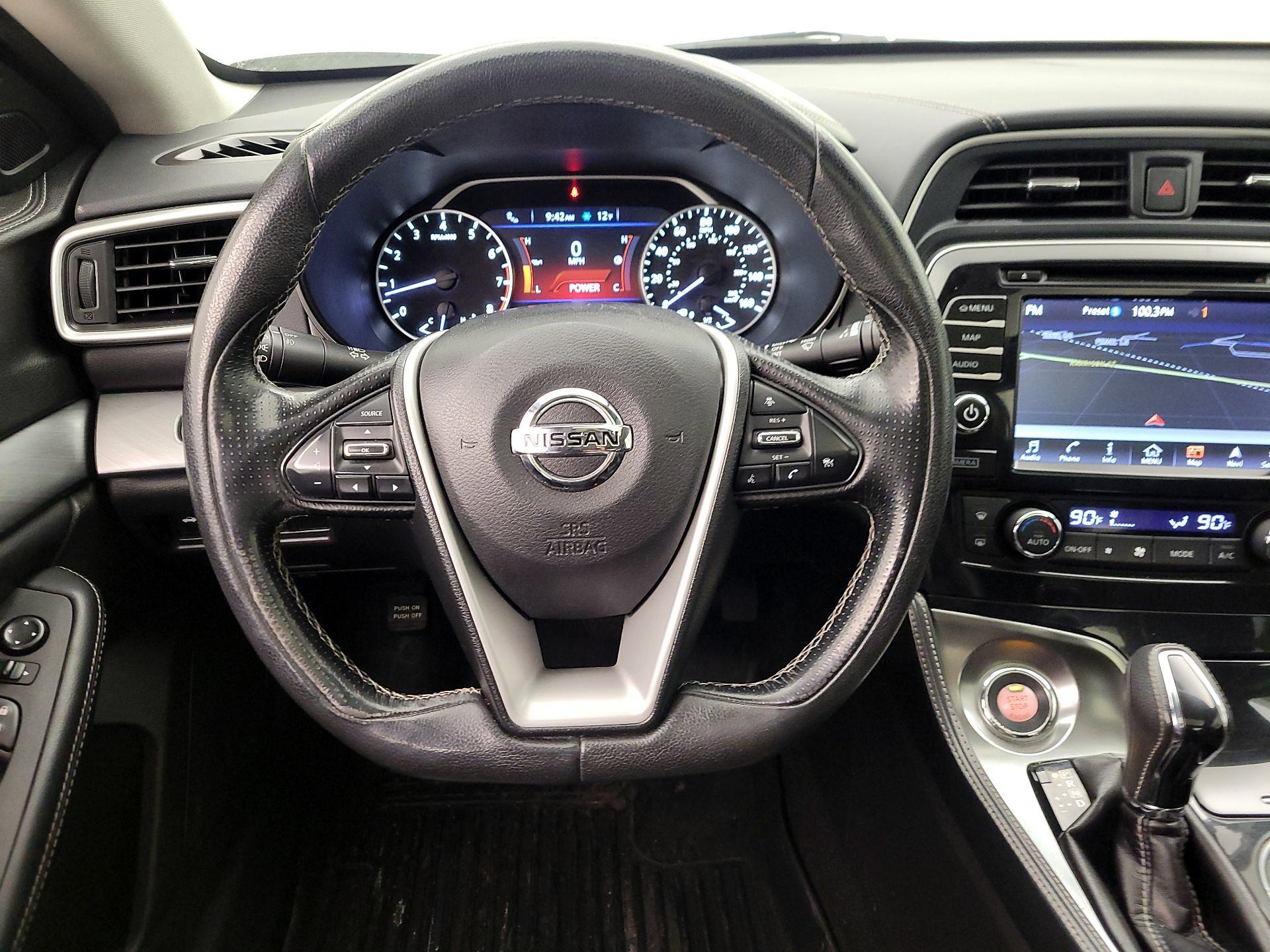 Thumbnail: 2016 Nissan Maxima - 10