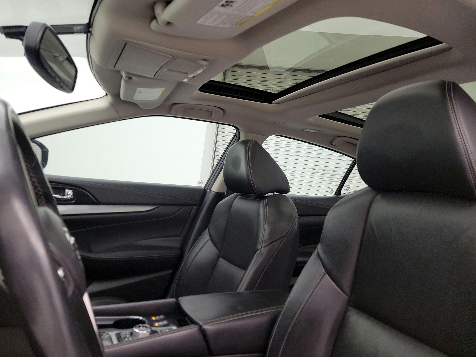 Thumbnail: 2016 Nissan Maxima - 20