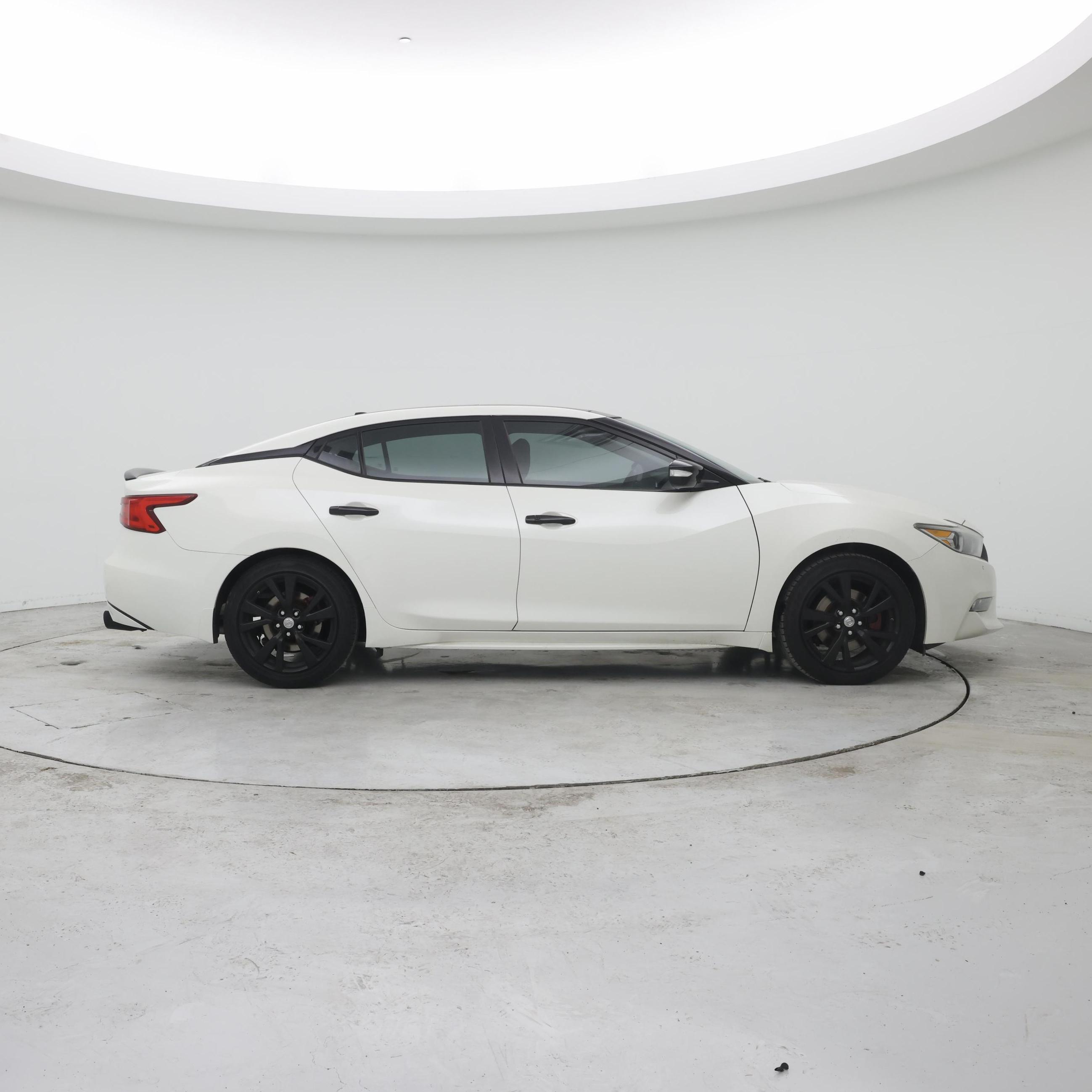 Thumbnail: 2016 Nissan Maxima - 7