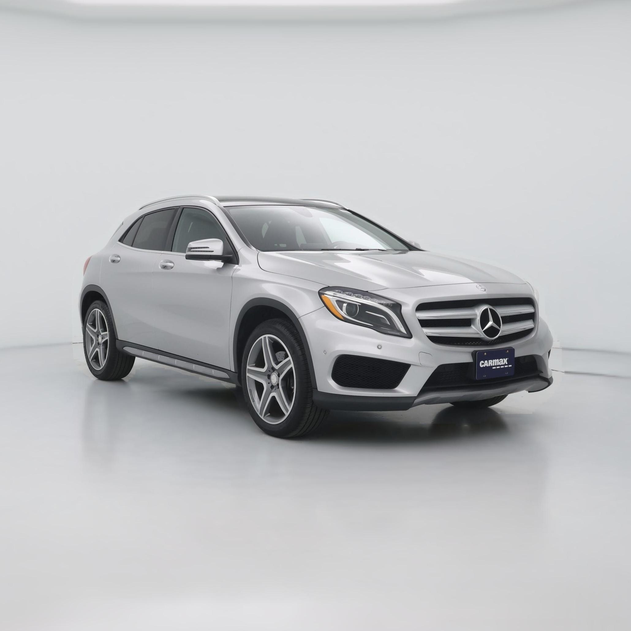 Thumbnail: 2016 Mercedes-Benz GLA - 1