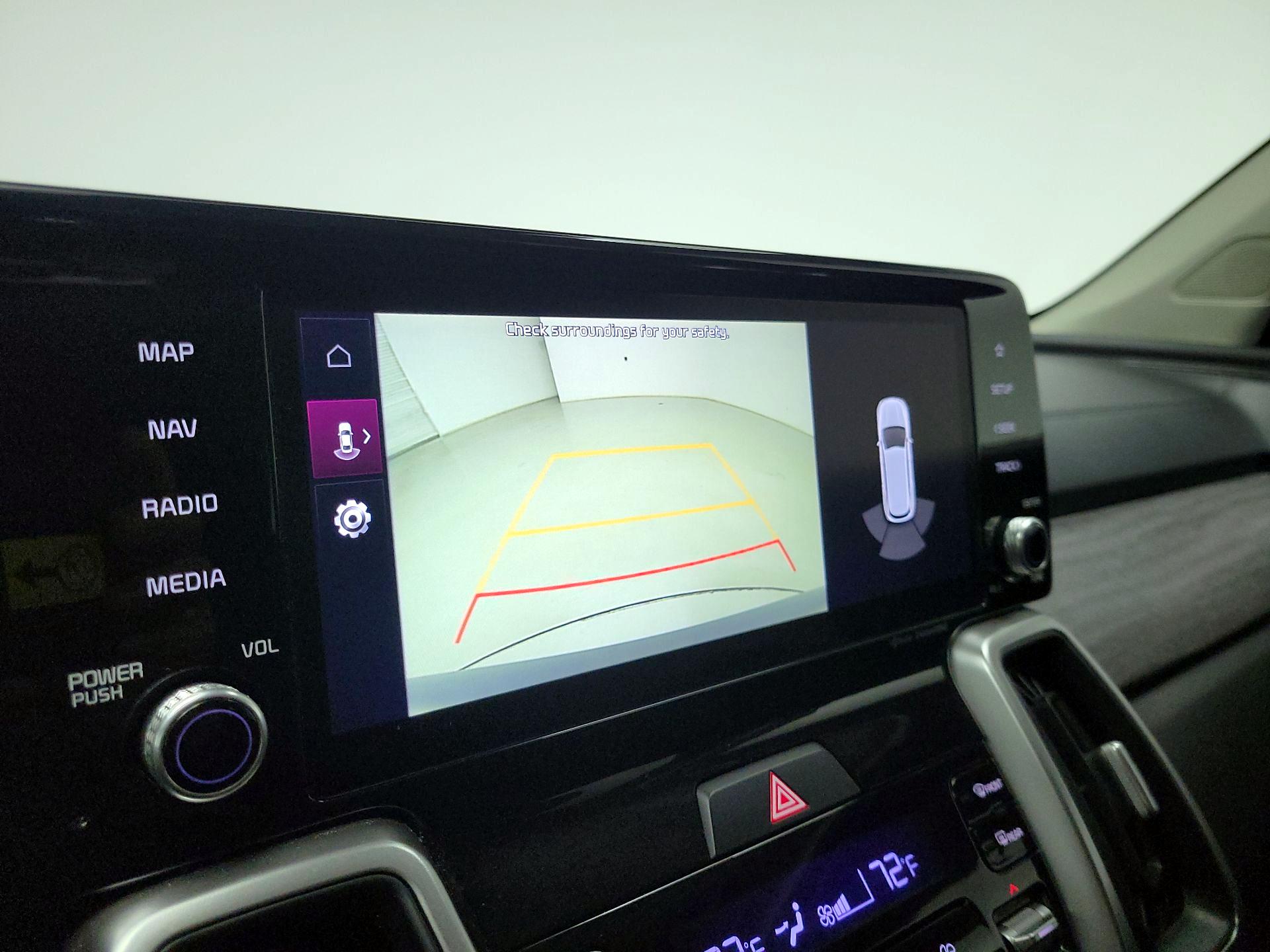 Thumbnail: 2022 Kia Sorento - 15