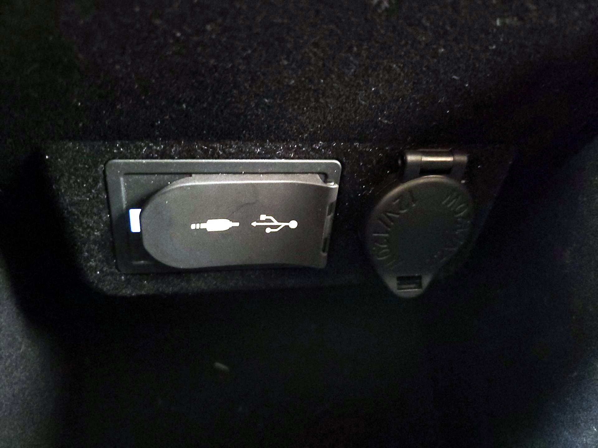 Thumbnail: 2016 Lexus NX - 19