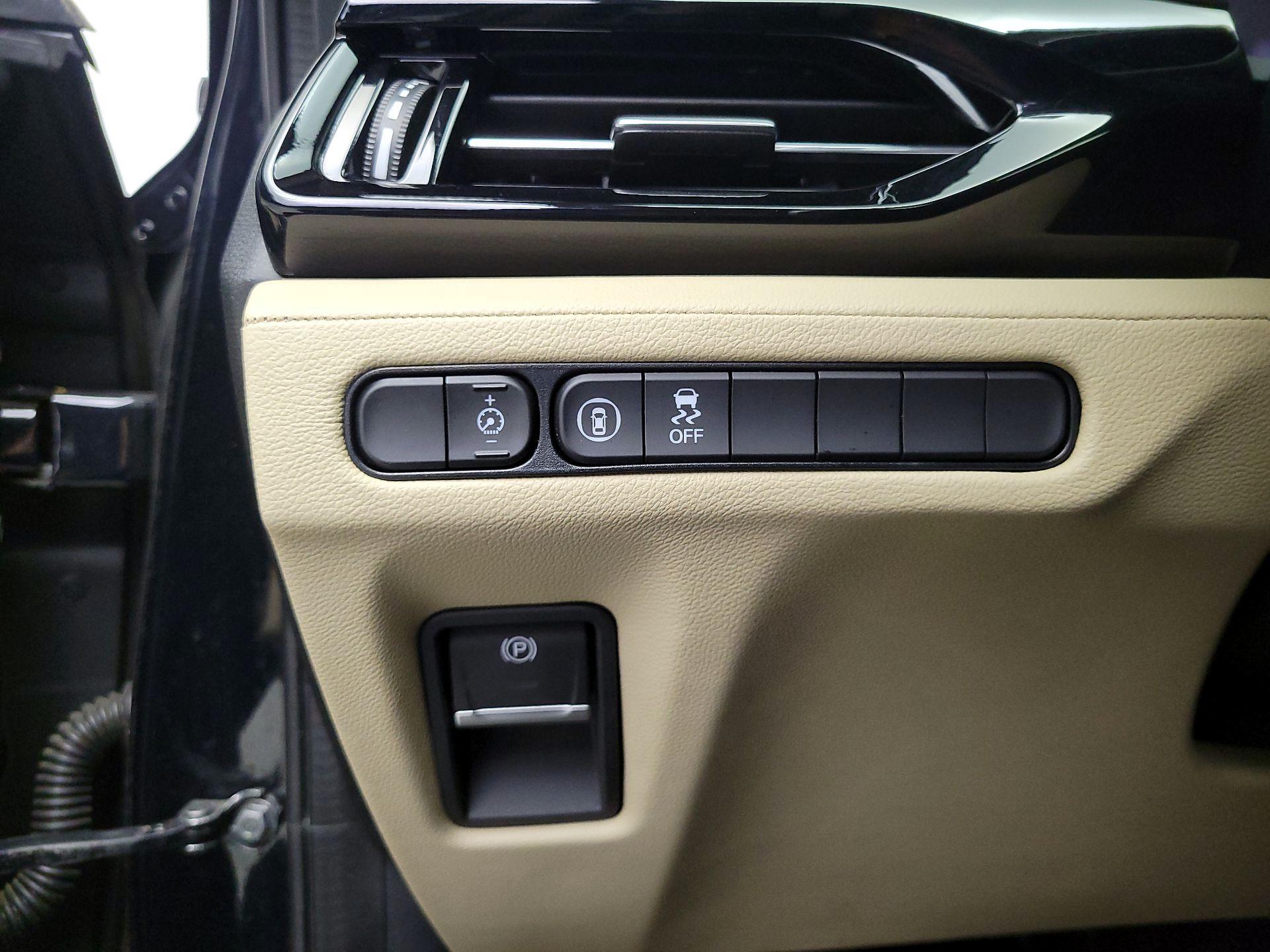 Thumbnail: 2022 Acura MDX - 13