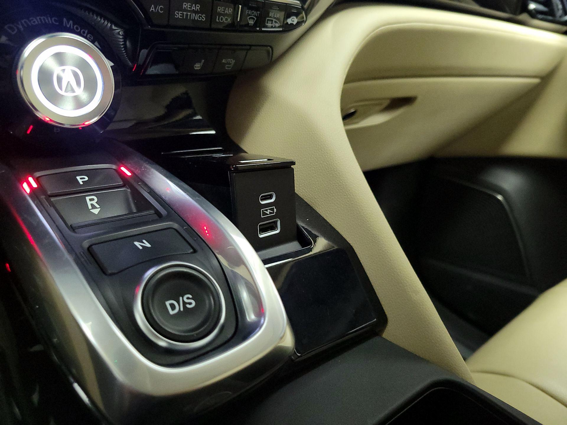 Thumbnail: 2022 Acura MDX - 18