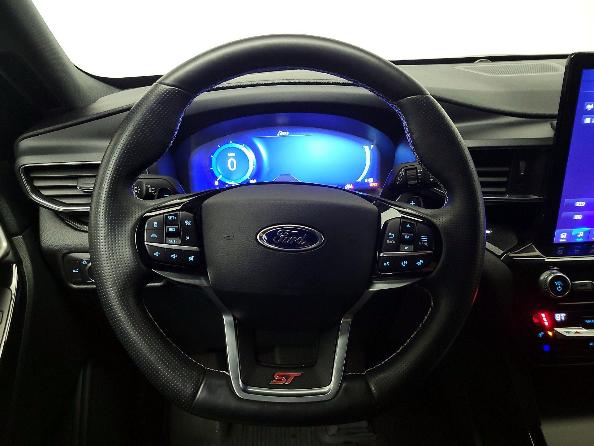 Thumbnail: 2021 Ford Explorer - 10