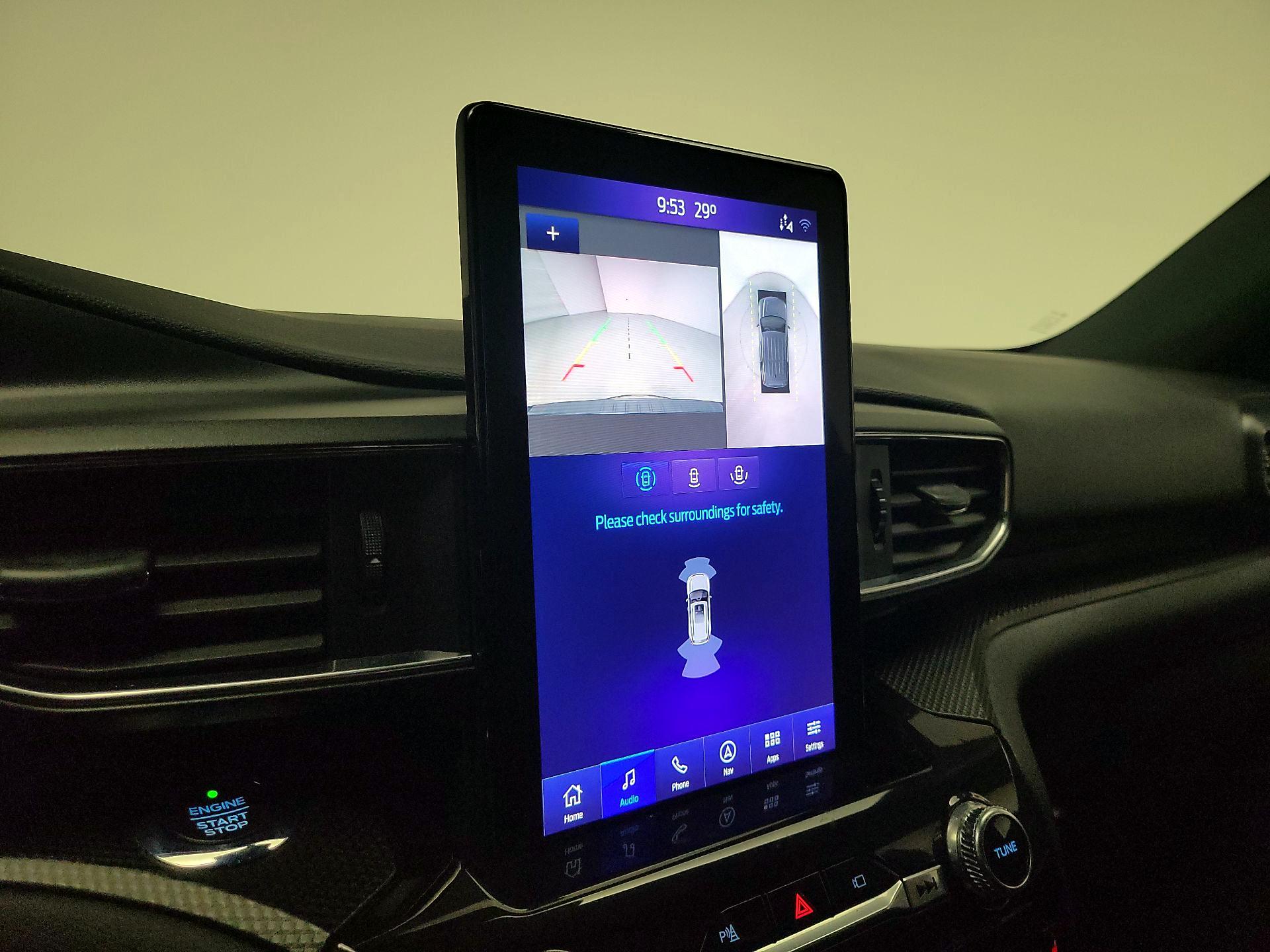 Thumbnail: 2021 Ford Explorer - 15