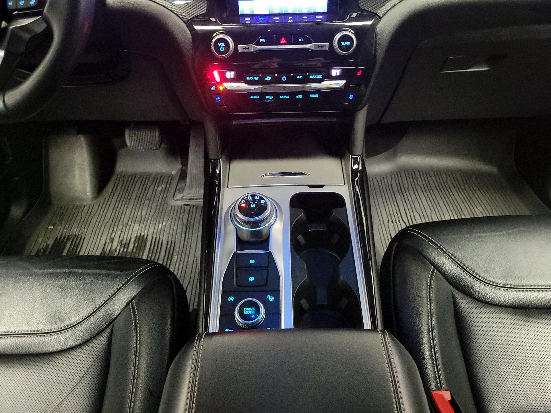 Thumbnail: 2021 Ford Explorer - 18