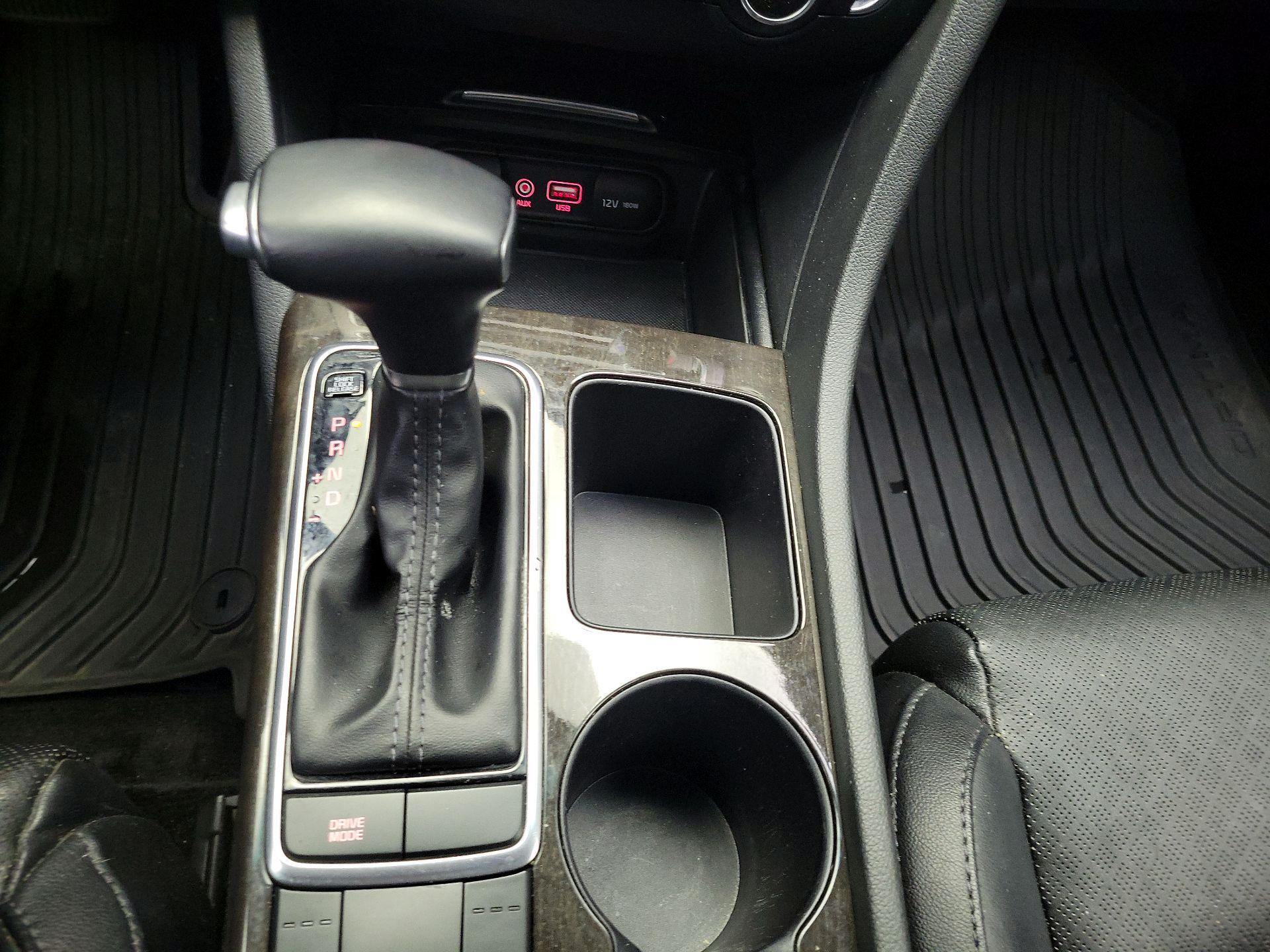 Thumbnail: 2018 Kia Optima - 17