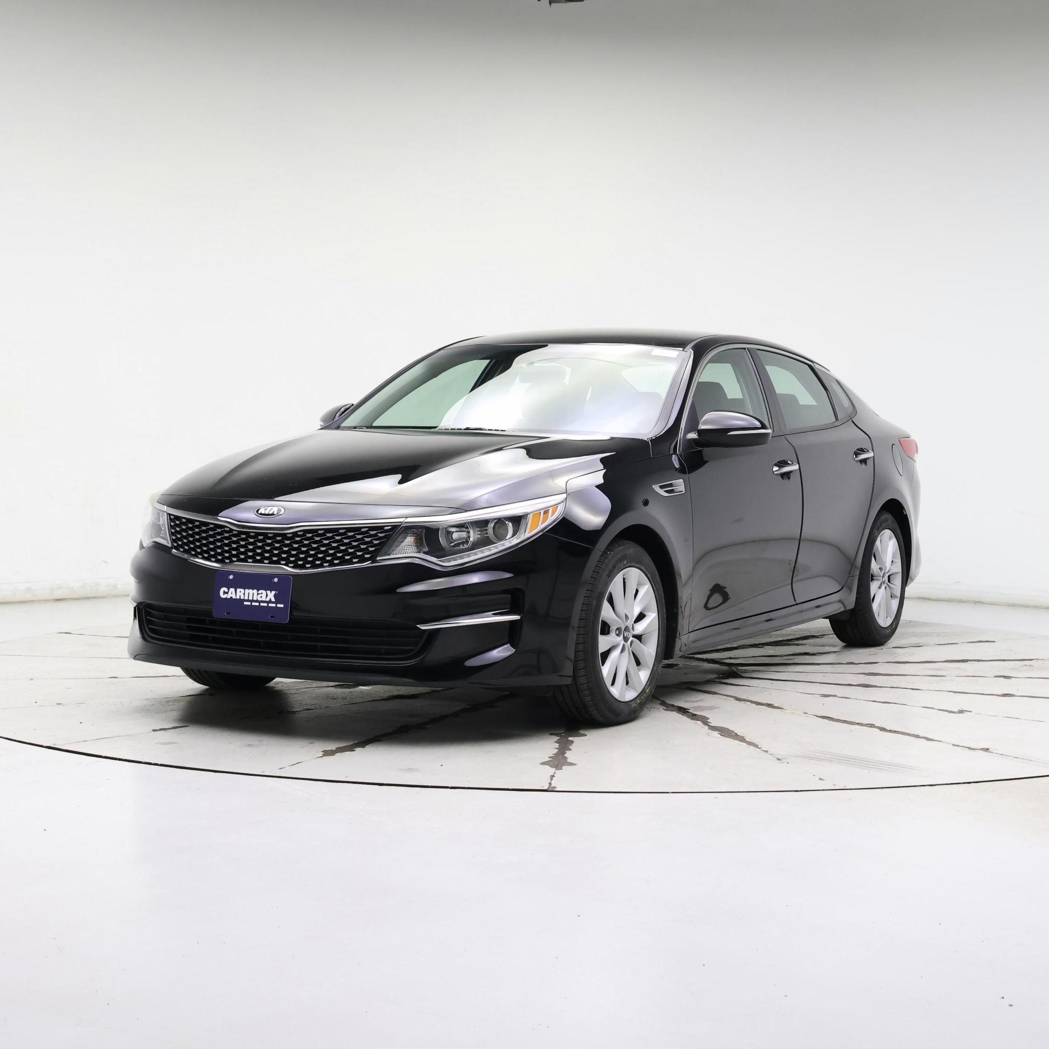 Thumbnail: 2018 Kia Optima - 4