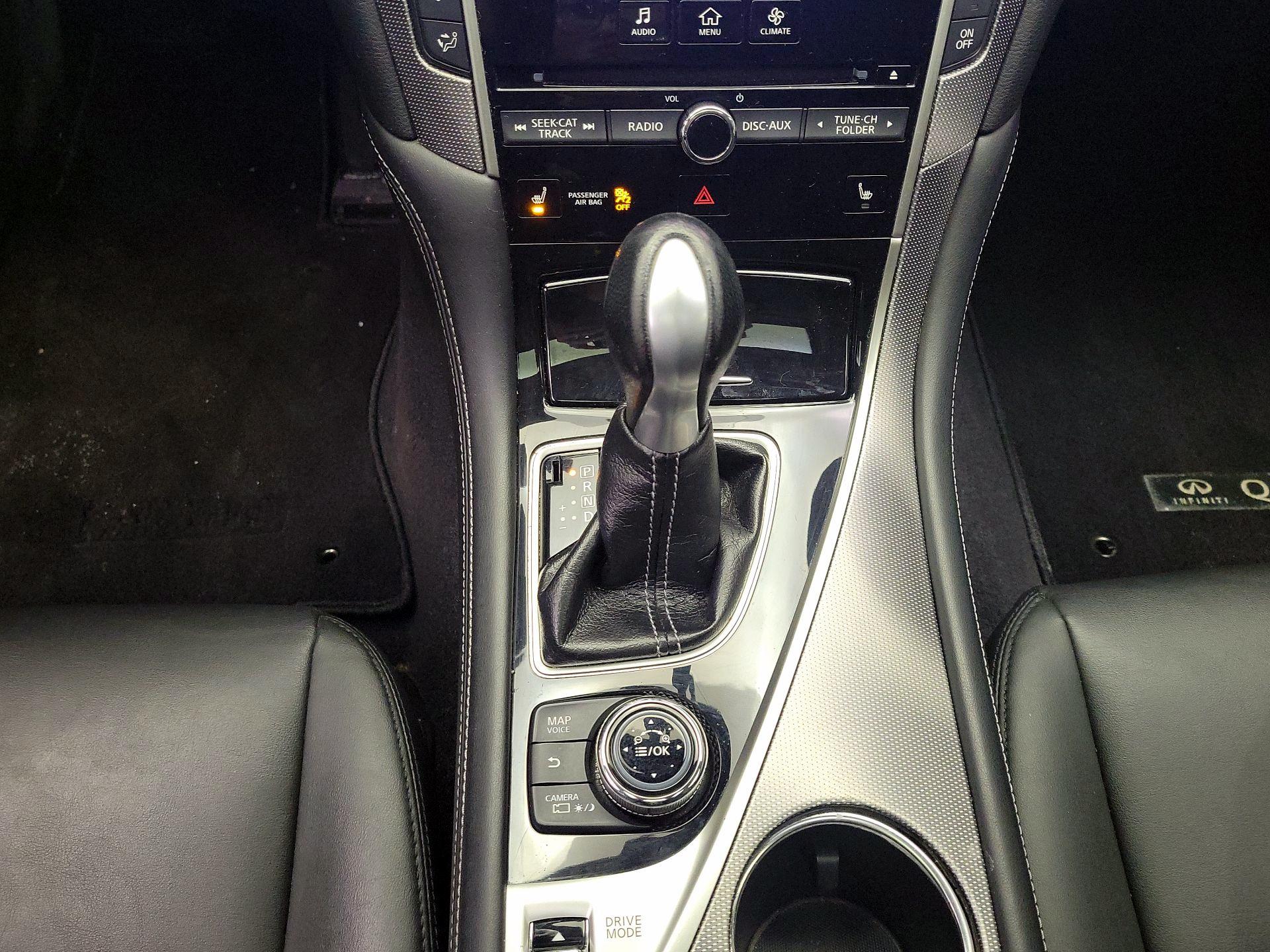 Thumbnail: 2016 INFINITI Q50 - 18