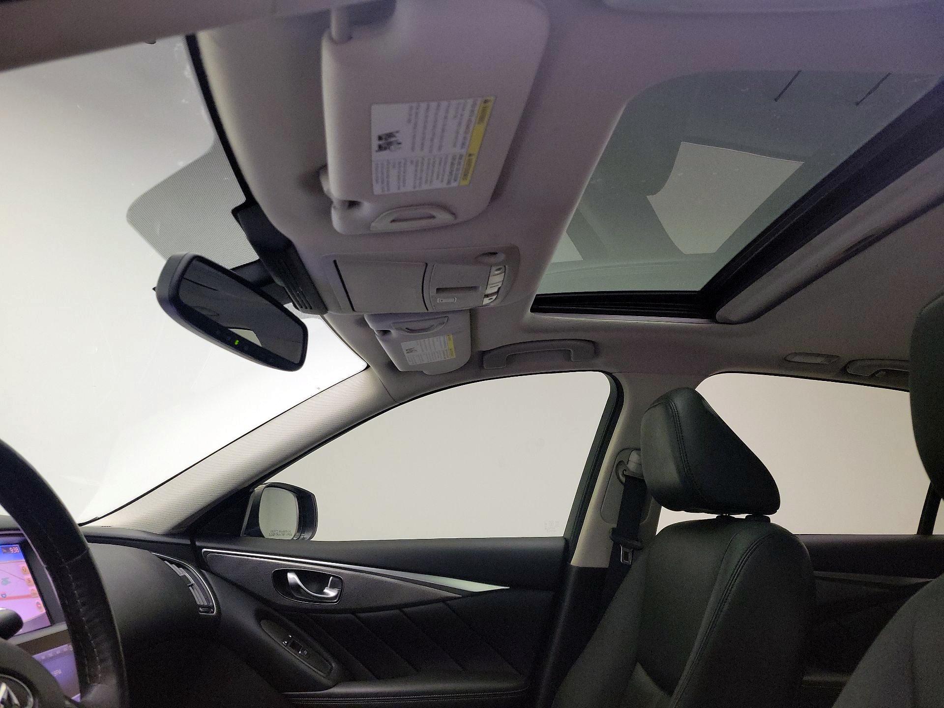 Thumbnail: 2016 INFINITI Q50 - 20