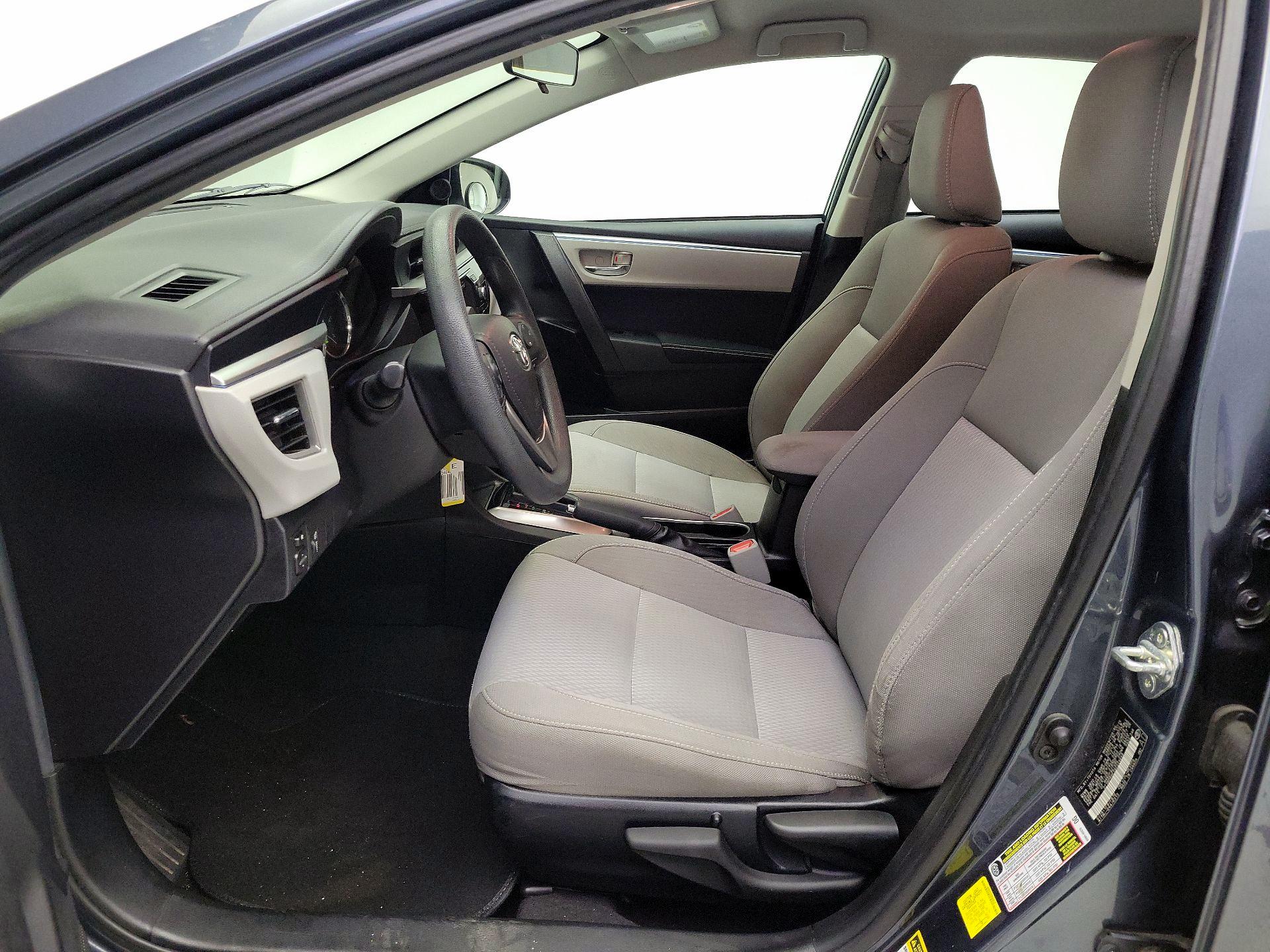 Thumbnail: 2016 Toyota Corolla - 11