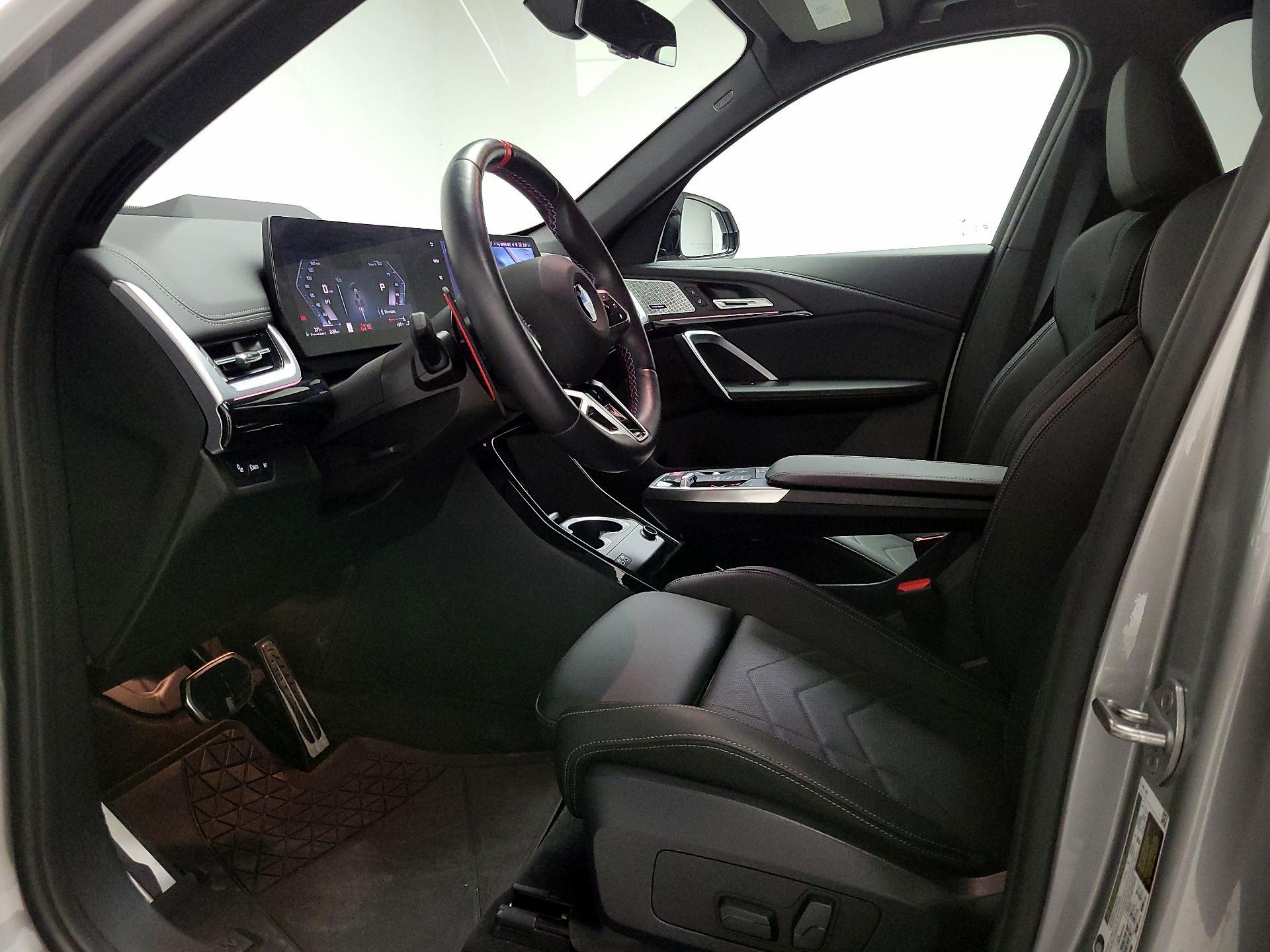 Thumbnail: 2025 BMW X1 - 11