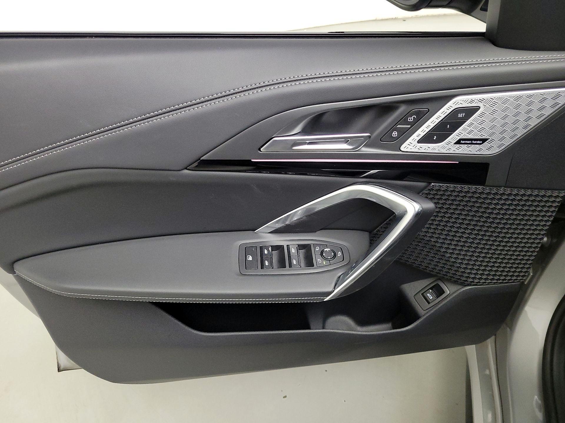 Thumbnail: 2025 BMW X1 - 12