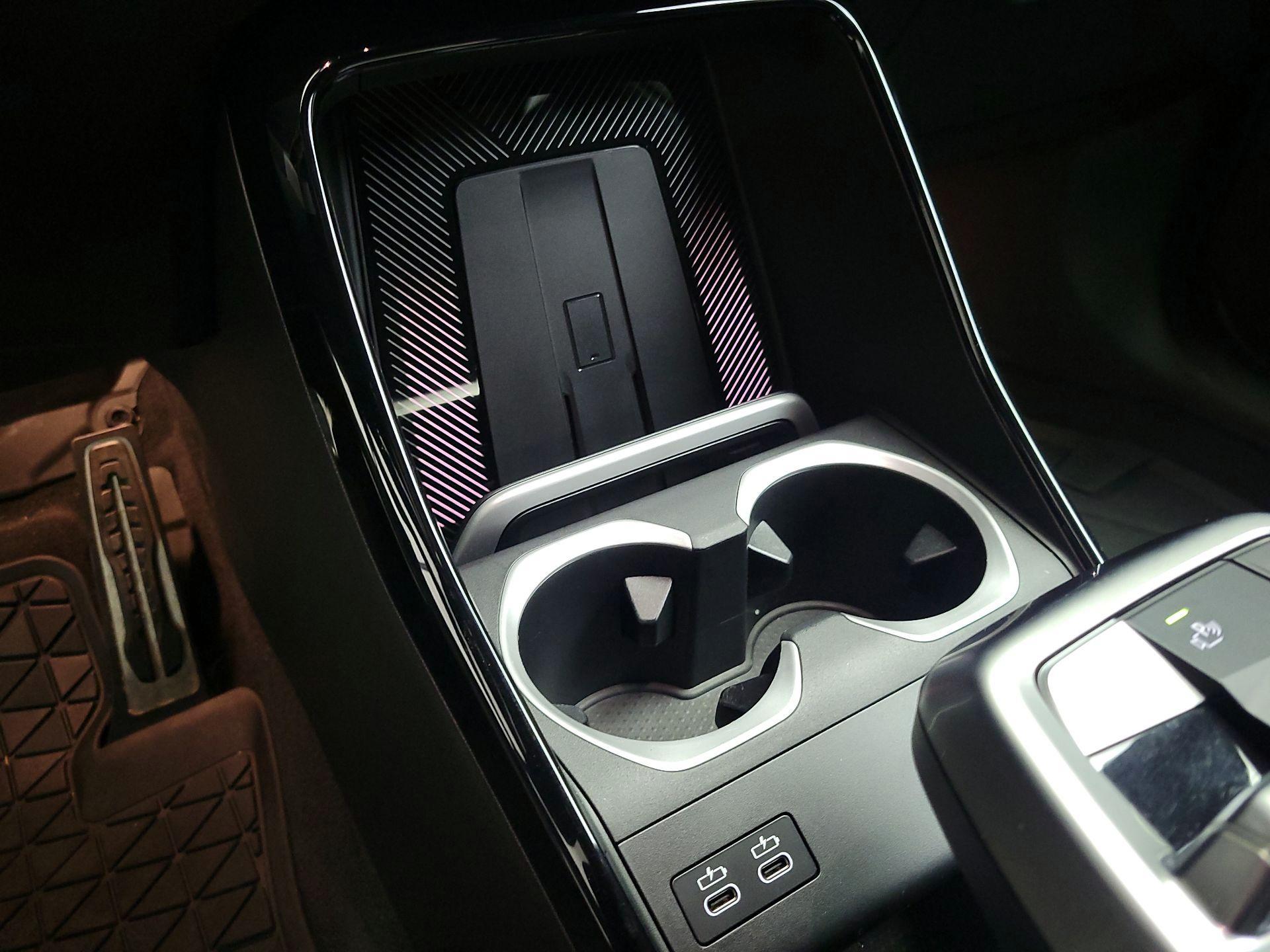 Thumbnail: 2025 BMW X1 - 18