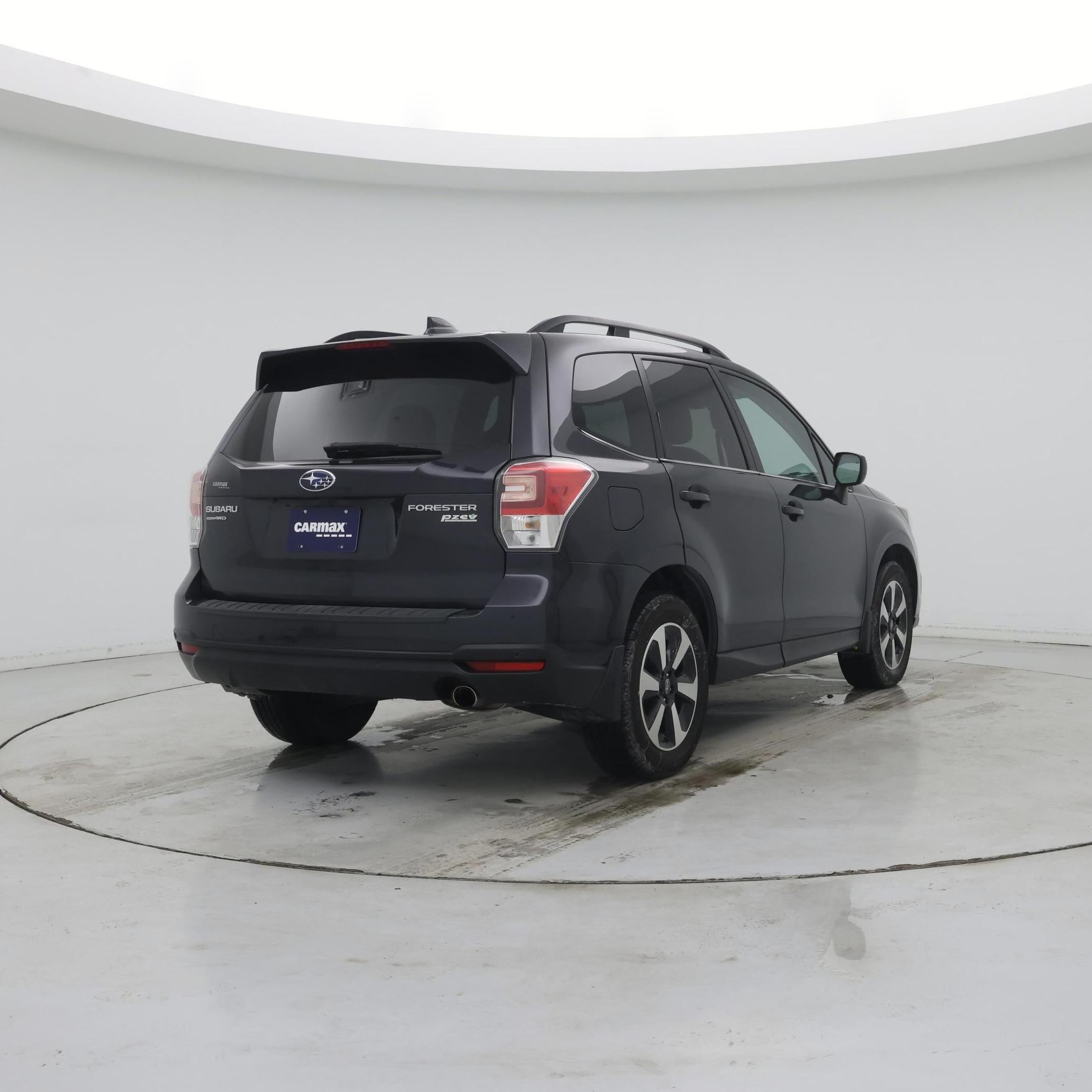 Thumbnail: 2017 Subaru Forester - 8