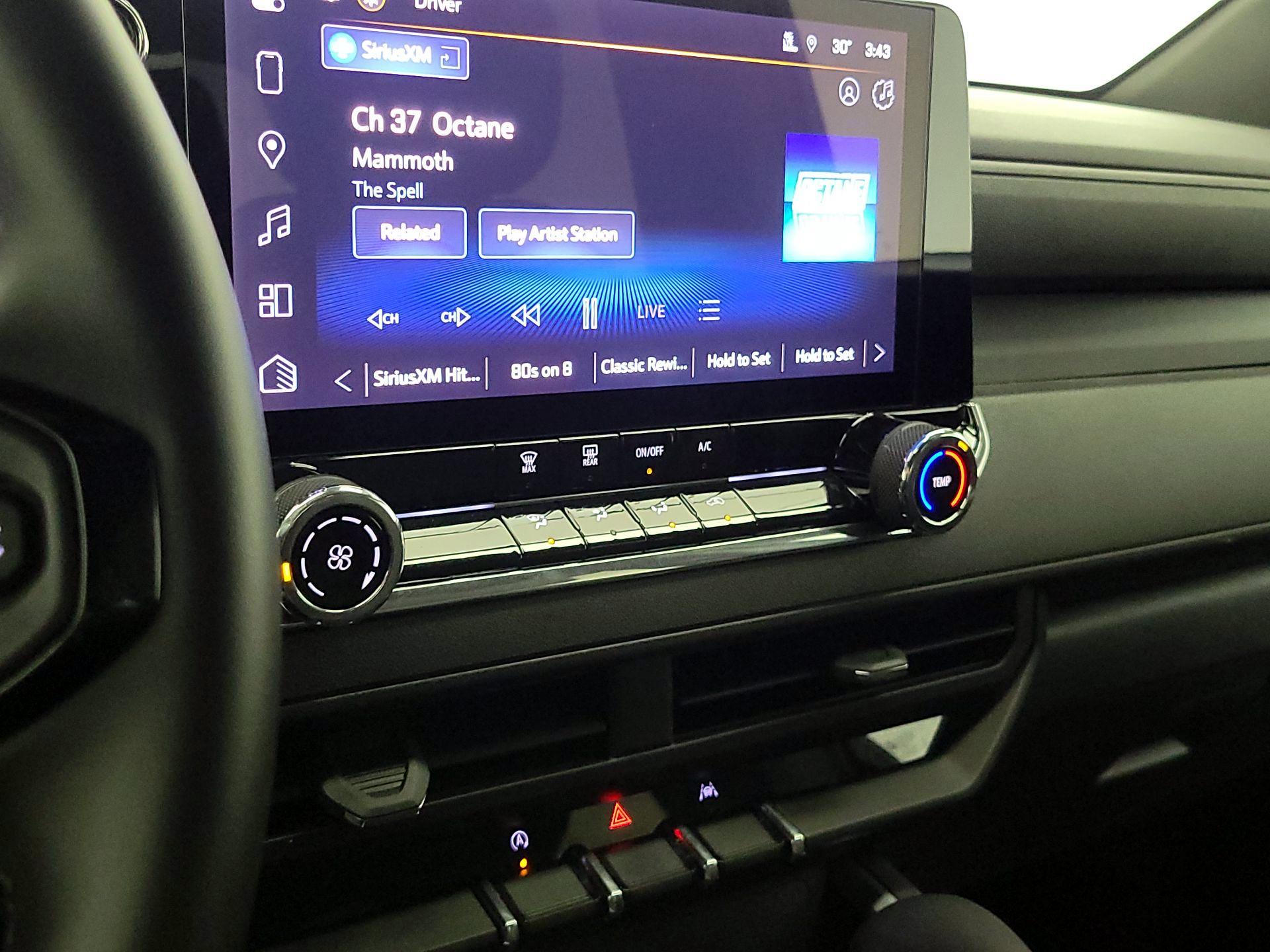 Thumbnail: 2025 Chevrolet Colorado - 16