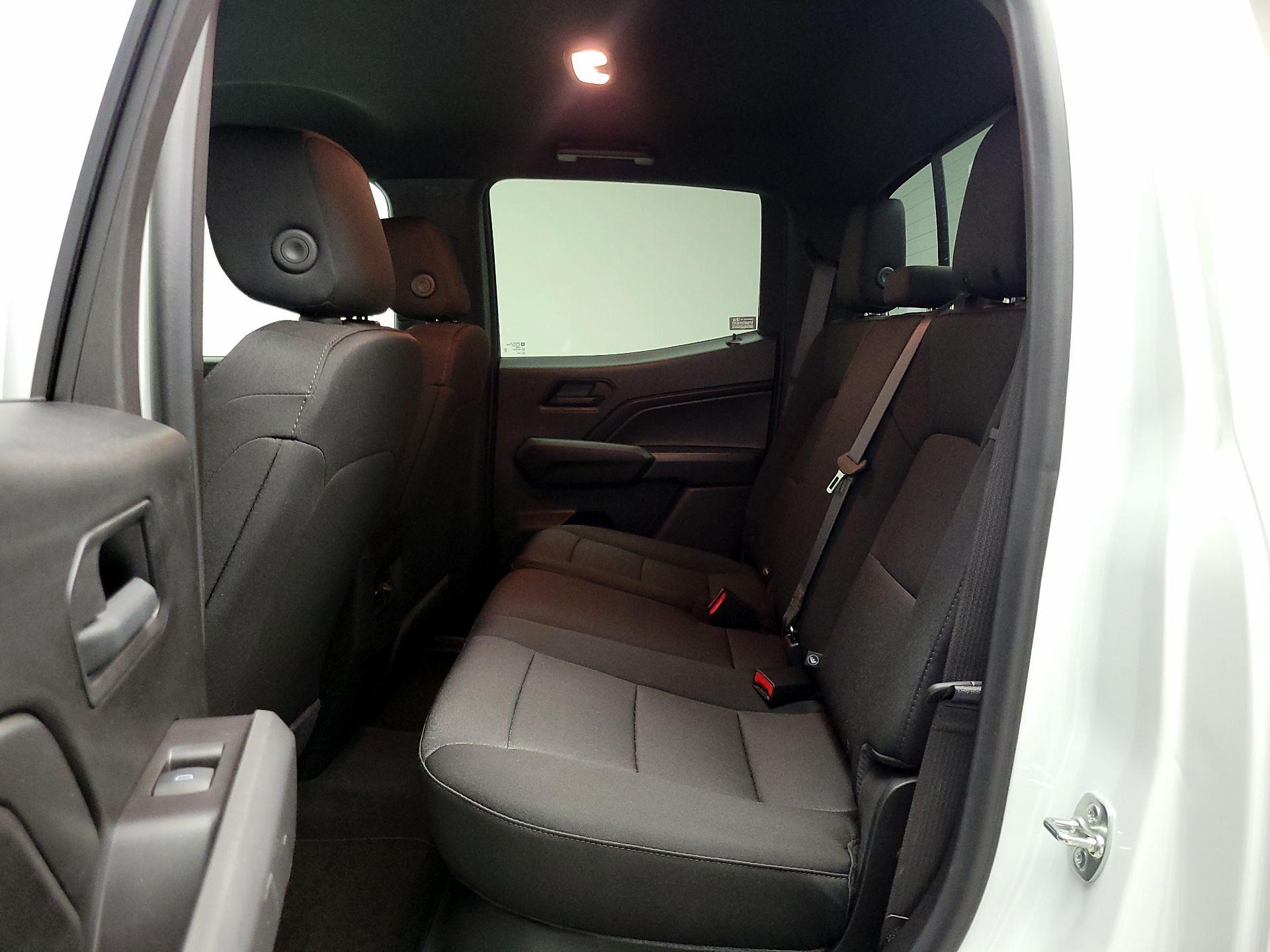 Thumbnail: 2025 Chevrolet Colorado - 19