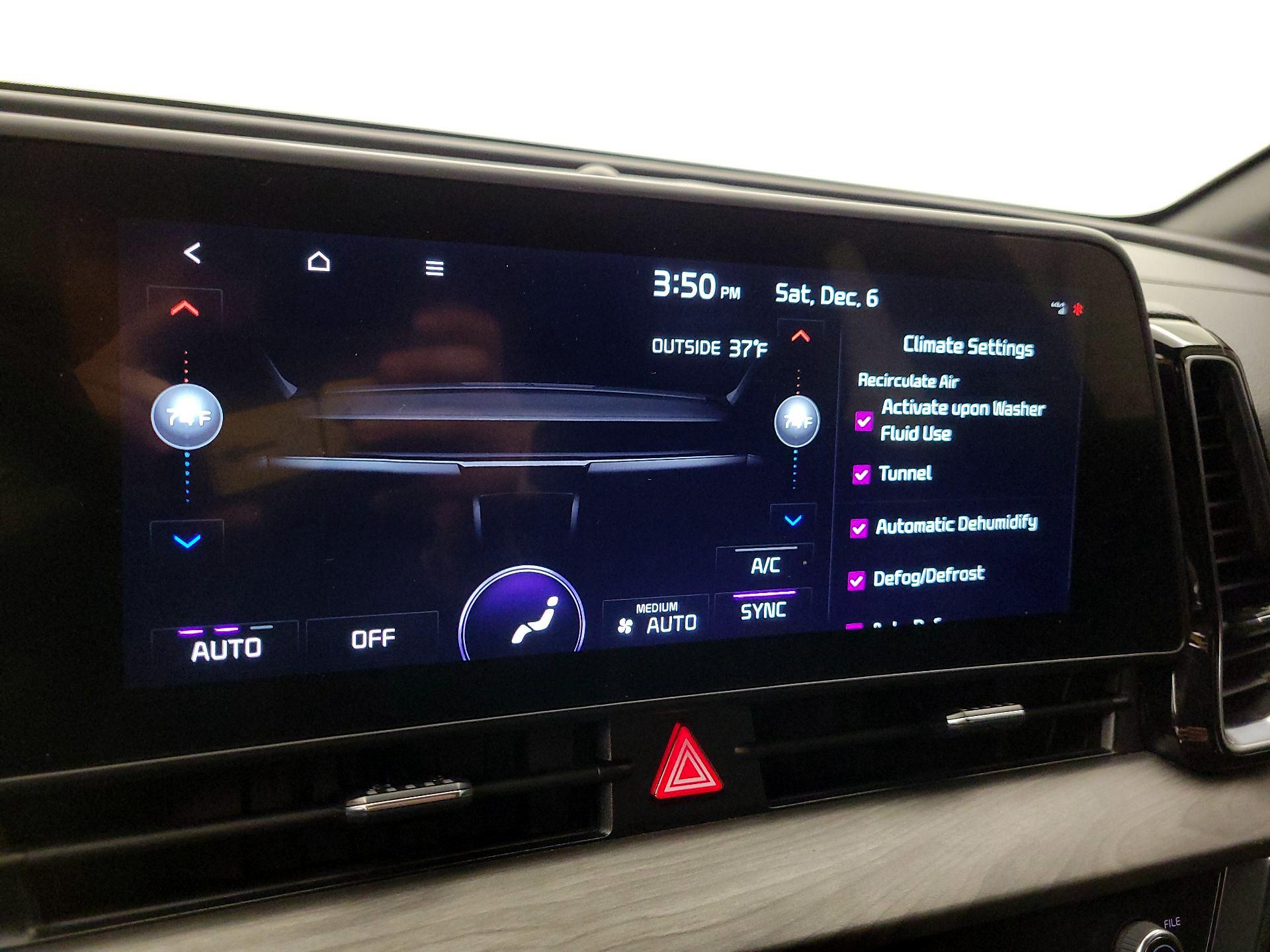 Thumbnail: 2023 Kia Sportage - 17