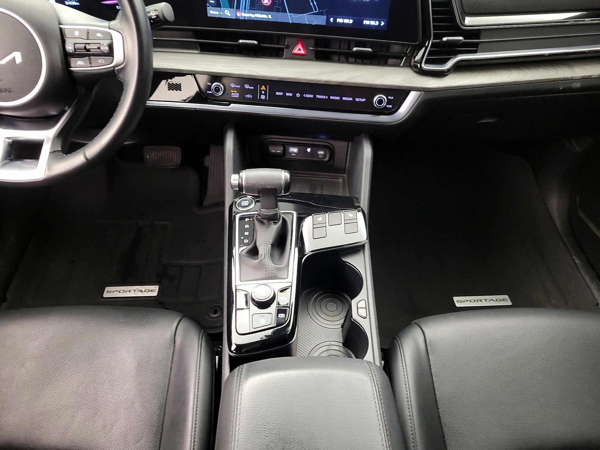 Thumbnail: 2023 Kia Sportage - 18