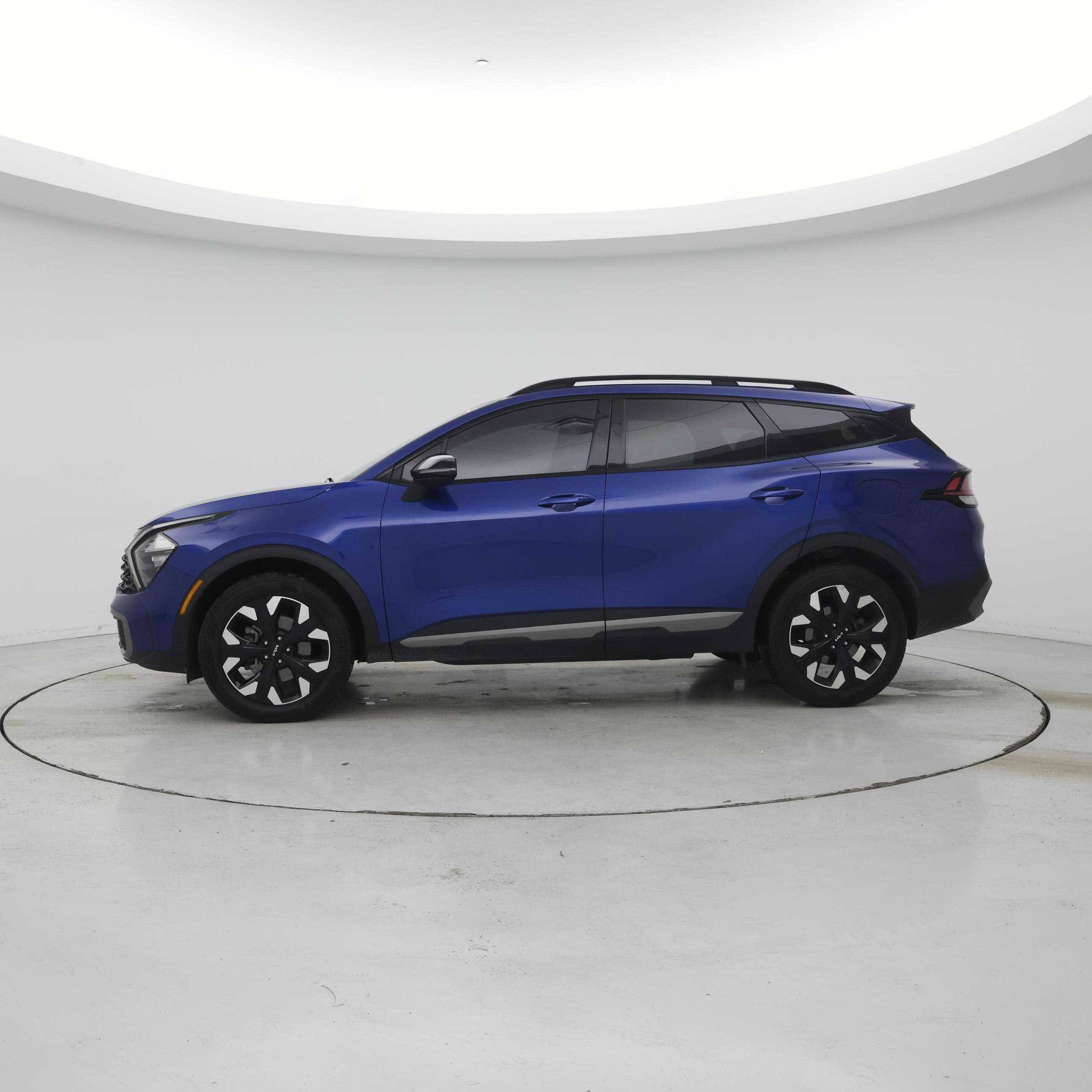 Thumbnail: 2023 Kia Sportage - 3